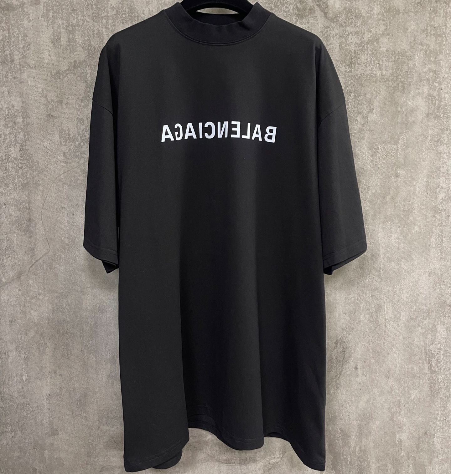 Balenciaga Mirror Balenciaga T-Shirt Medium Fit 'Black'（612966TNVR21070）