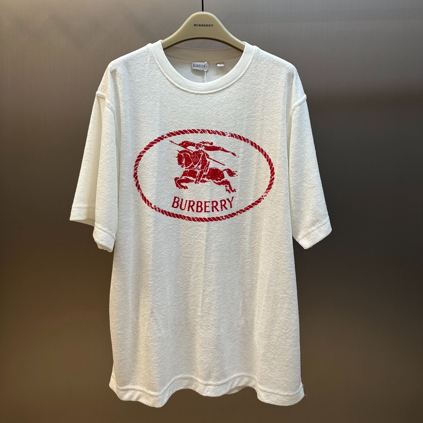 Burberry Knight Seal Cotton Blend T-Shirt (Chalk White)（81123671）