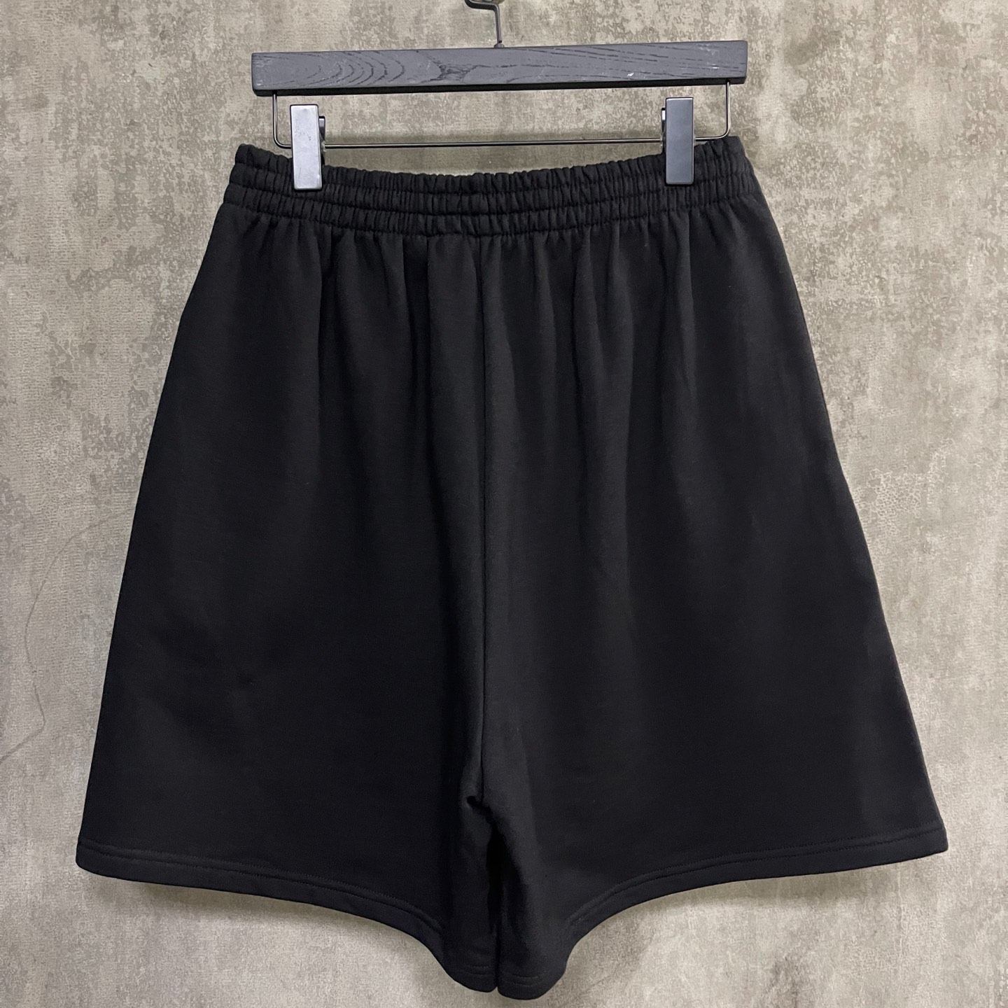 Balenciaga Men's Unity Sport Shorts in Faded Black (826385TSVB21083）