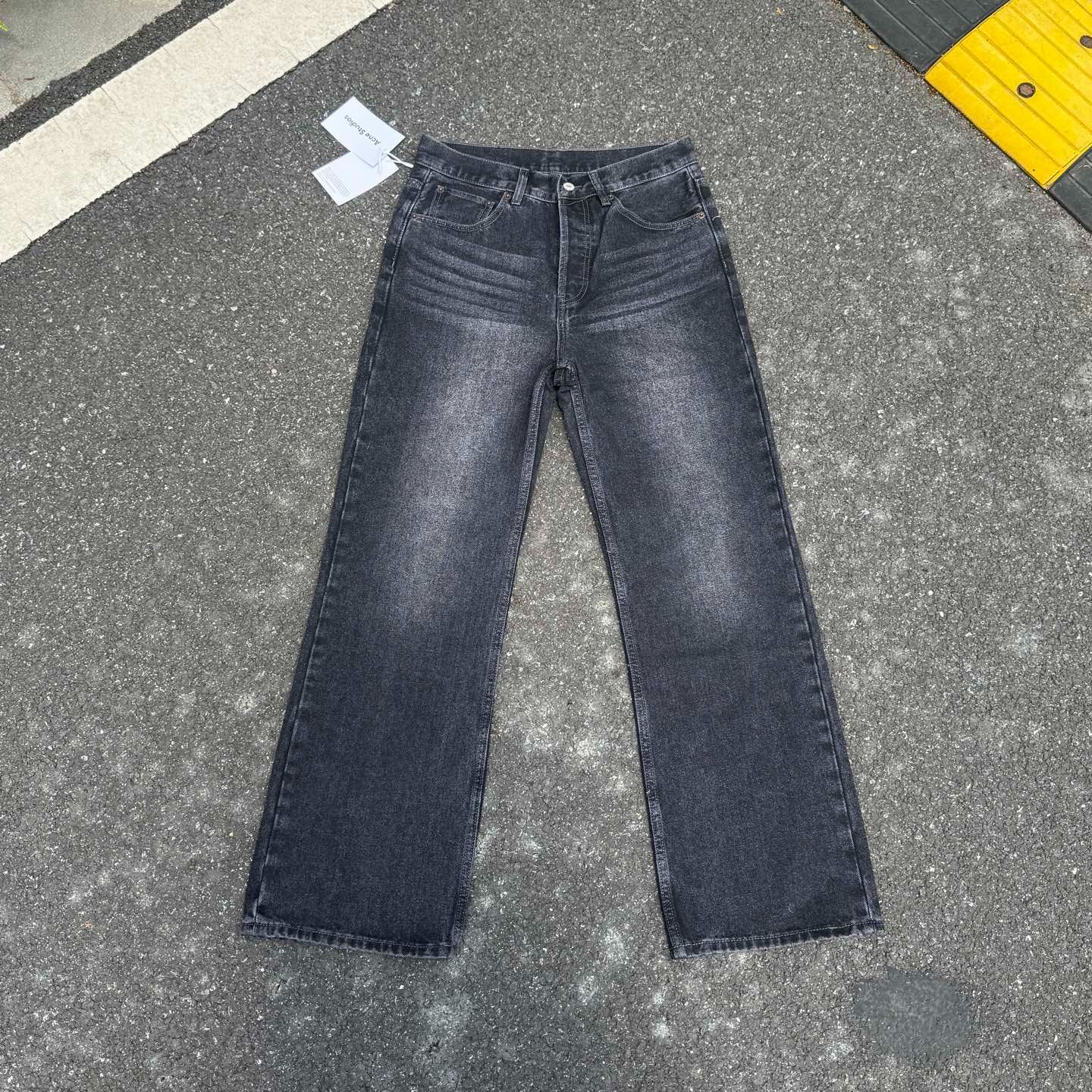 Acne Studios 2021M Loose Fit Jeans (B00363-900）