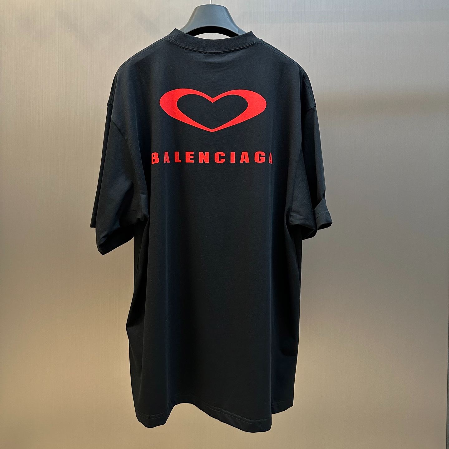 Balenciaga Qixi 25 T-shirt Medium Fit in Black（764235TSVX71000）