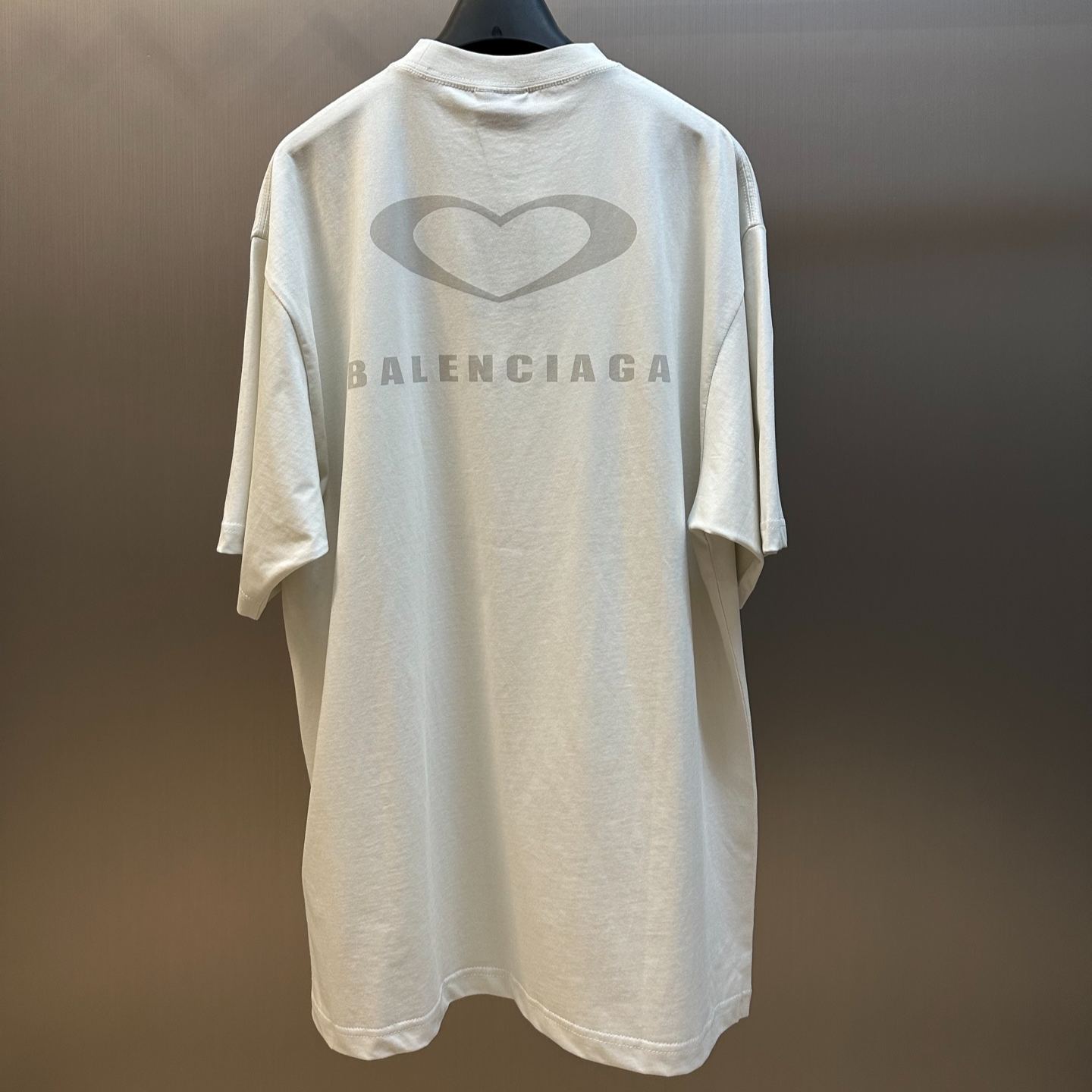 Balenciaga Qixi 25 T-shirt Medium Fit in Black（764235TSVX71000）
