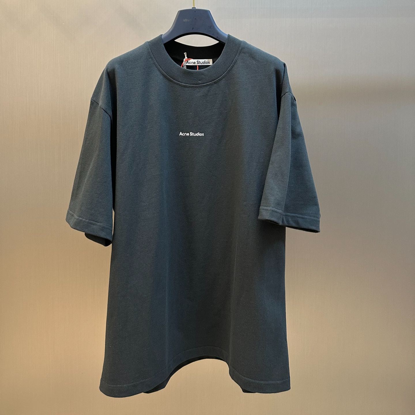 Acne Studios Men's T-Shirt (BL0278-900）