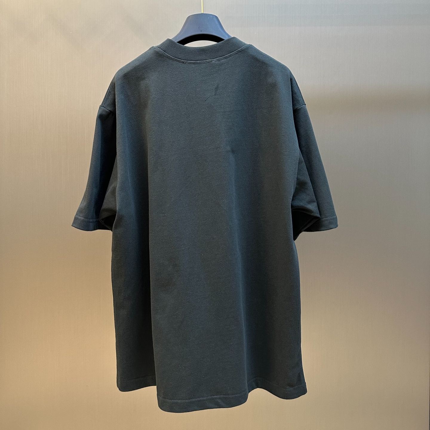 Acne Studios Men's T-Shirt (BL0278-900）