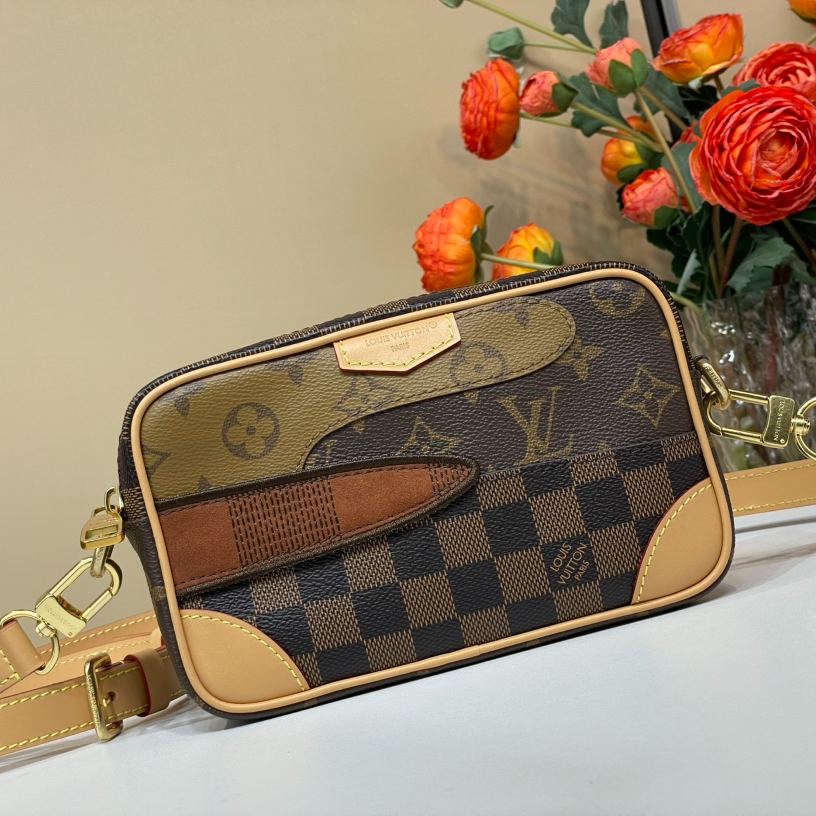 Louis Vuitton Shoulder Bag  (M26020）