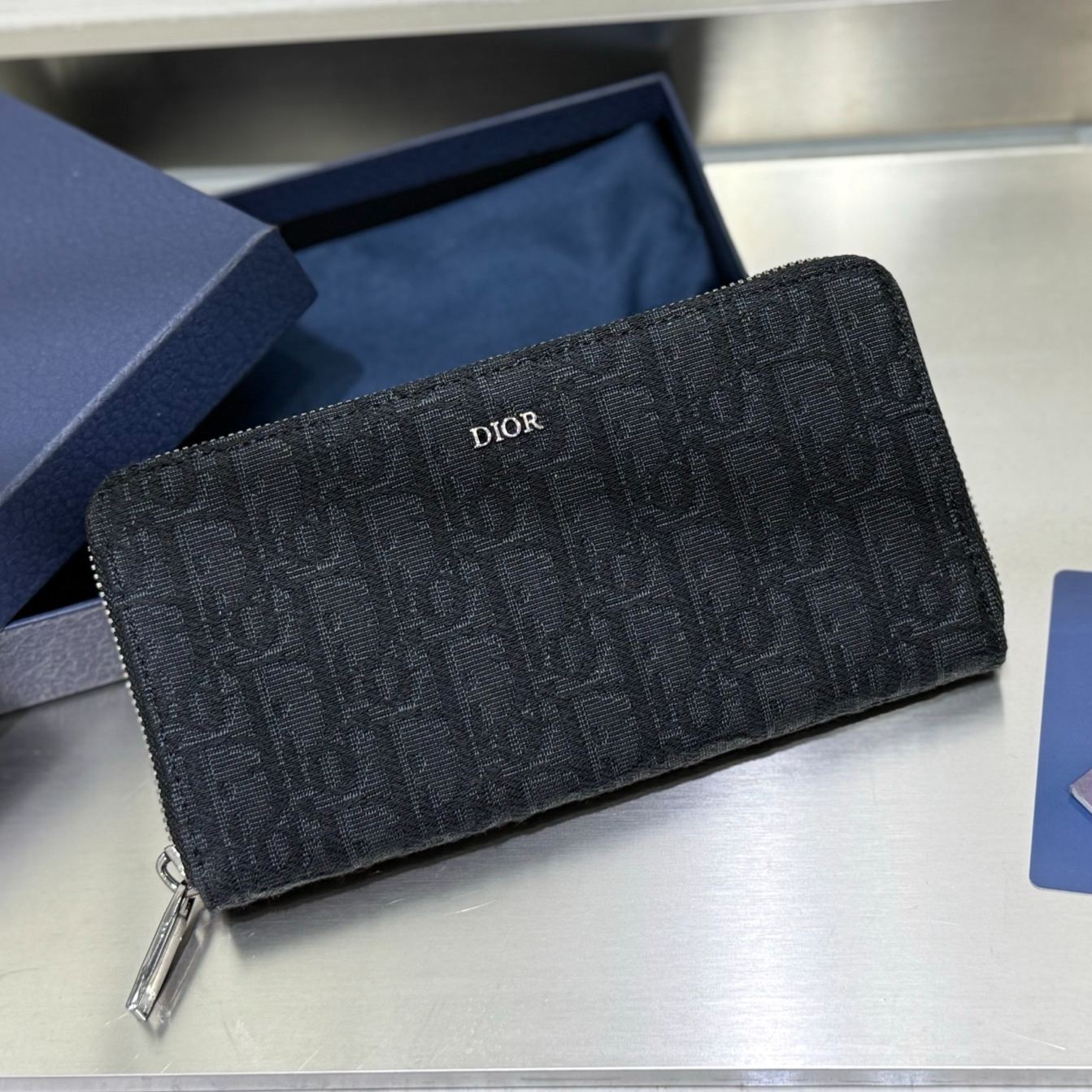 Dior Round zipper wallet（2ESBC252YSE-H05E）