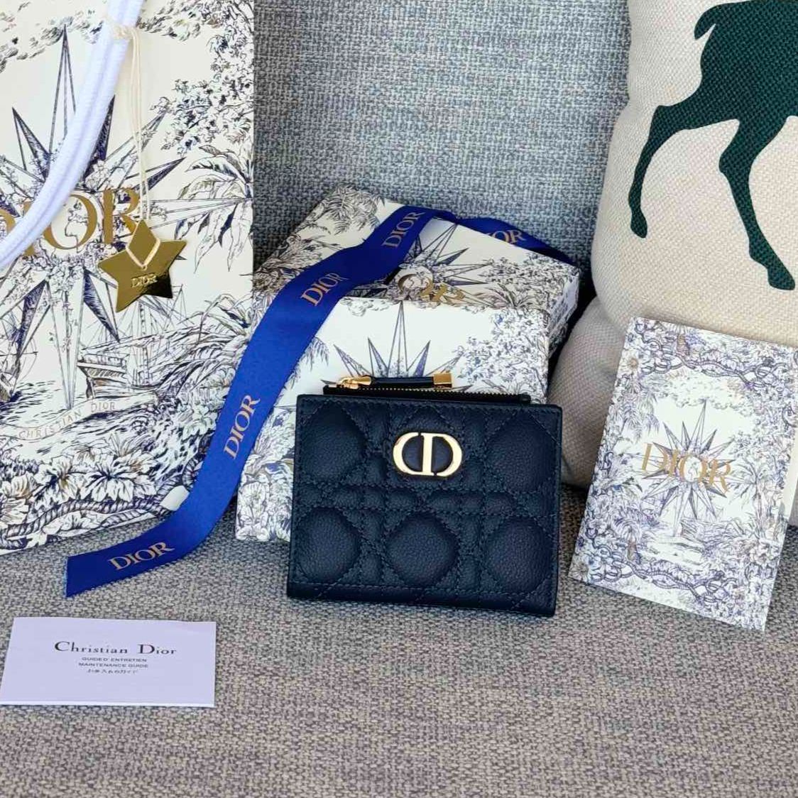 Dior 30 Montaigne Dahlia Wallet（S5173UWHC-M900）