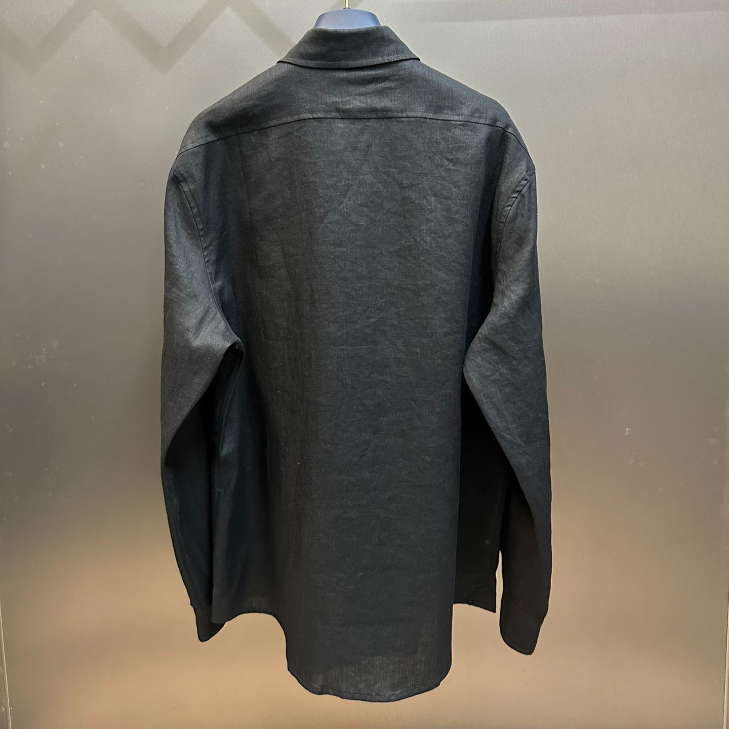 CELINE loose shirt in linen - BLACK (2C982170U-38NO）