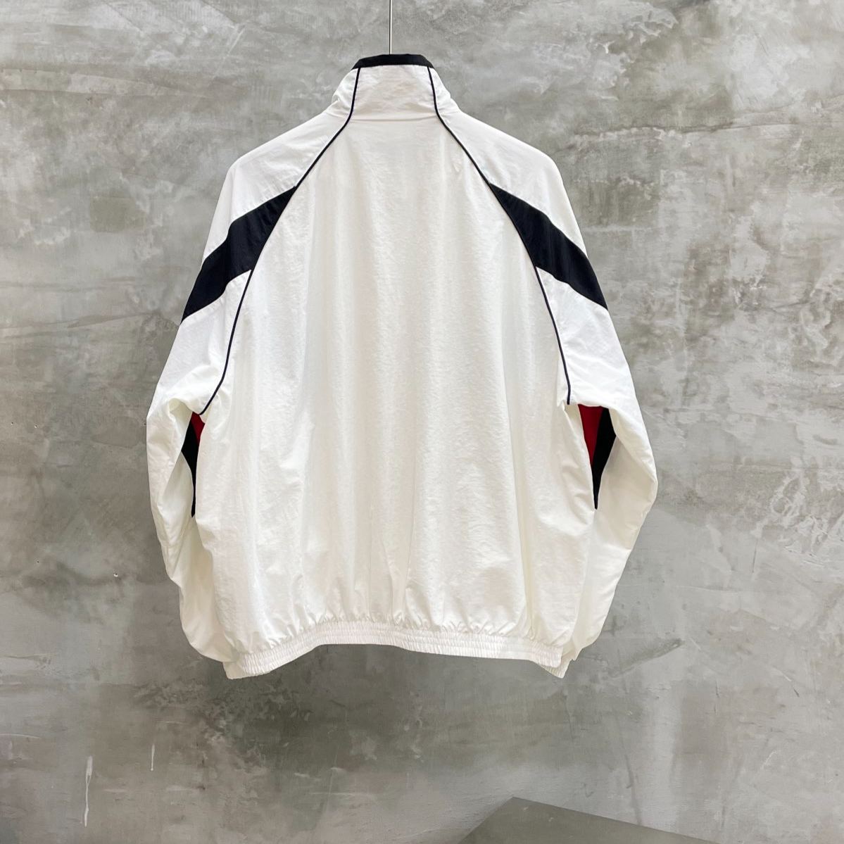 BALENCIAGA 3B SPORTS ICON TRACKSUIT Jacket with Logo (746483TPQ386610）