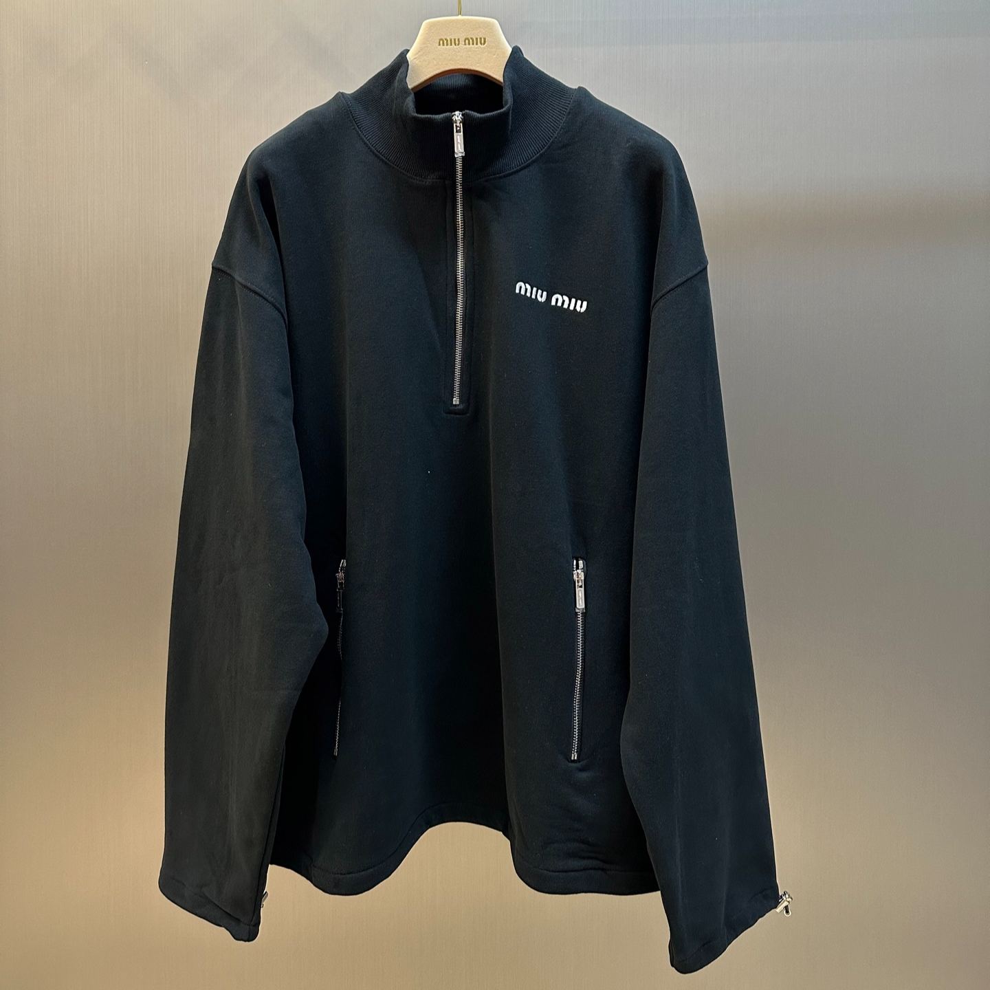 MIUMIU Black Cotton Fleece Zipper Sweatshirt（MJL043-13UK-F0002-S-OOO）