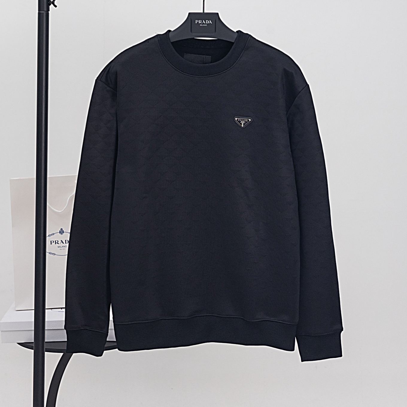 PRADA Monogram Sweatshirt with Triangle Logo (UJL67B-147M-F0002-S-OOO）
