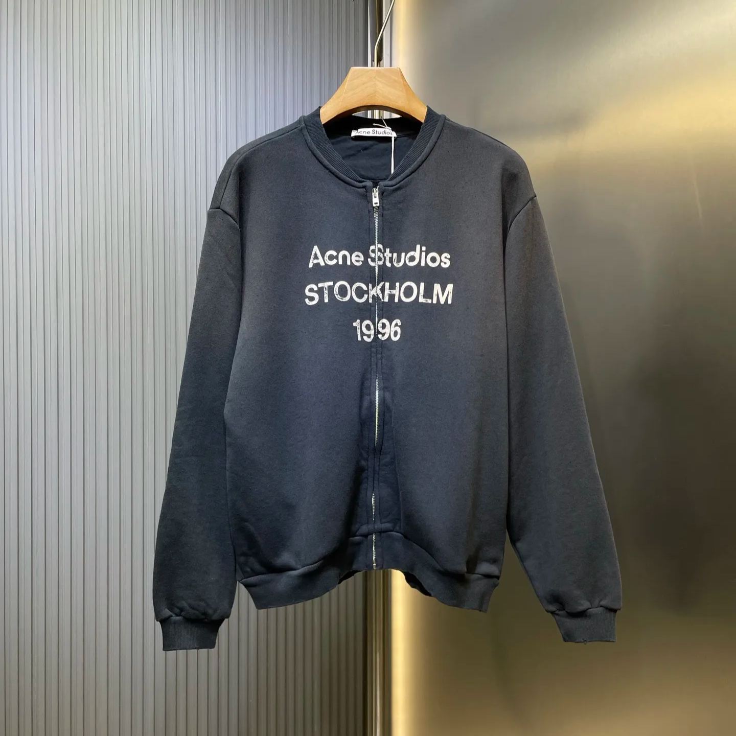 Acne Studios  Zip sweater logo (CI0189）