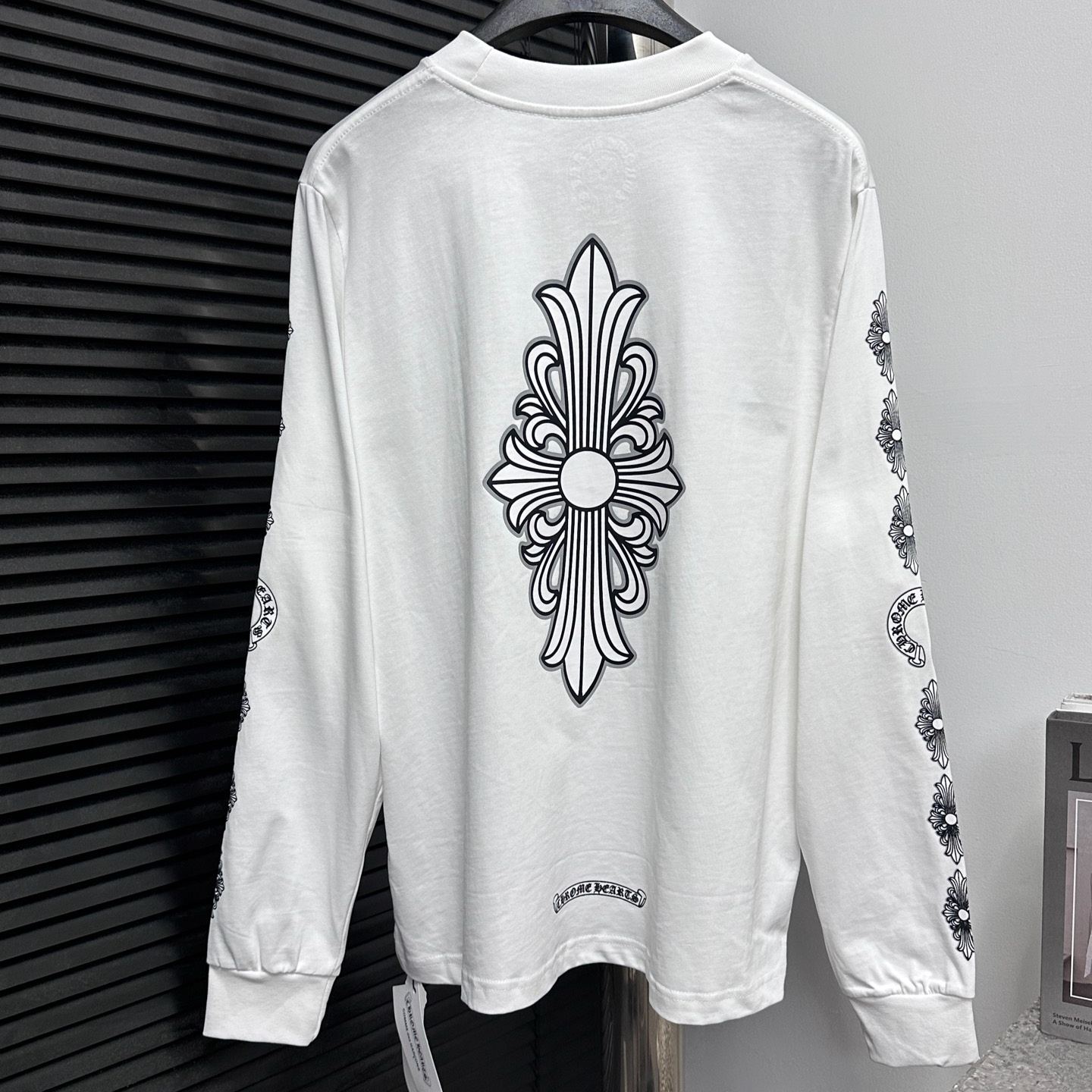 Chrome Hearts Floral Cross L/S T-shirt  (CH-072506）