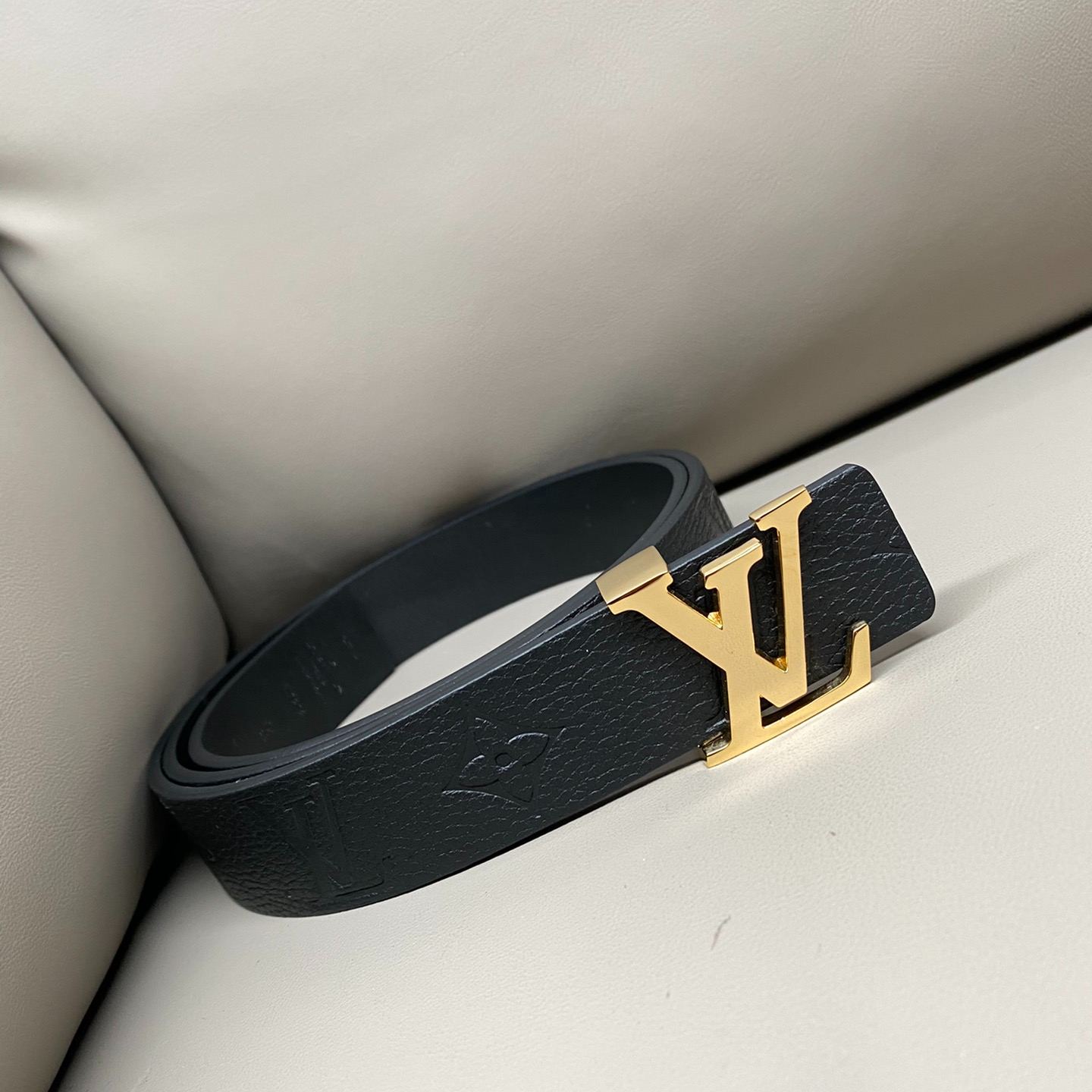 Louis Vuitton Iconic Monogram Empreinte Black Leather Strap 30mm（M0328）