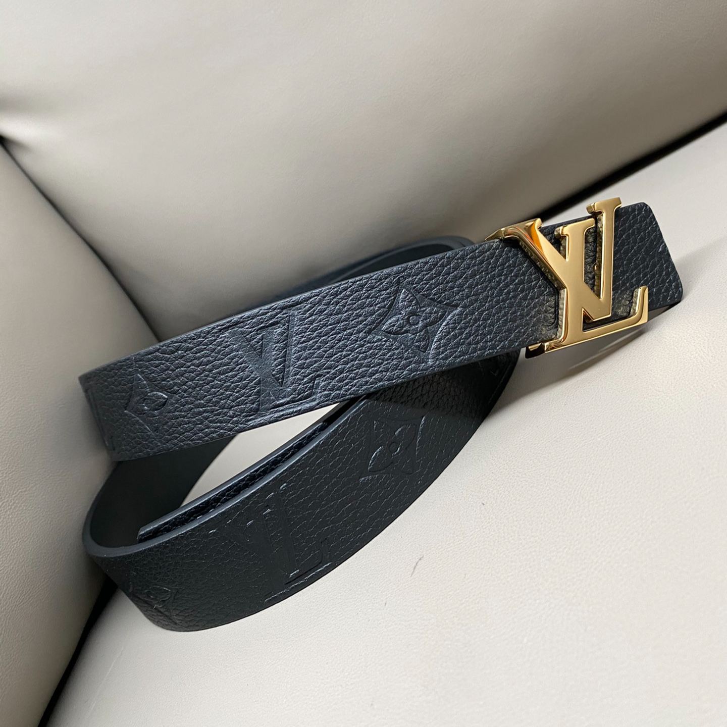 Louis Vuitton Iconic Monogram Empreinte Black Leather Strap 30mm（M0328）