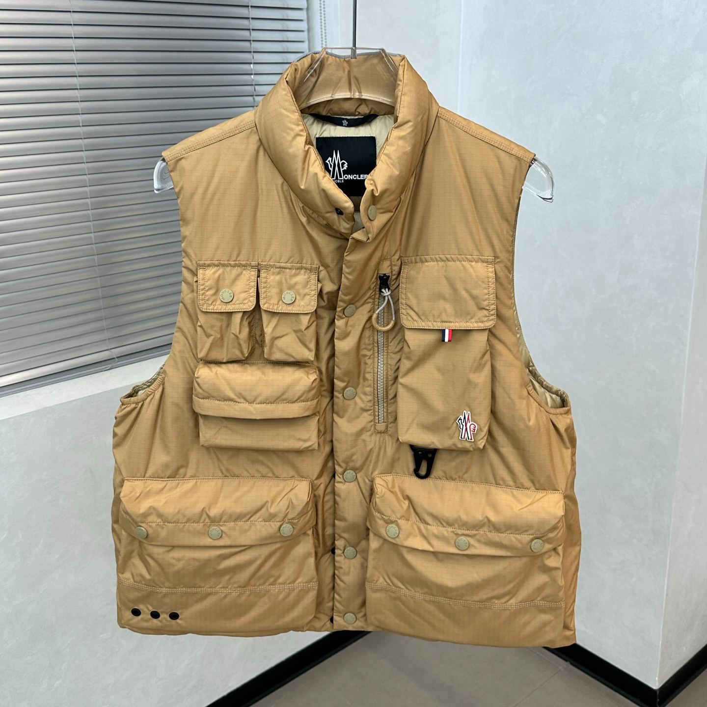 MONCLER 25 Spring/Summer Men's Vest Tongass Down Outdoor Vest（K10971A00015598C224Q）