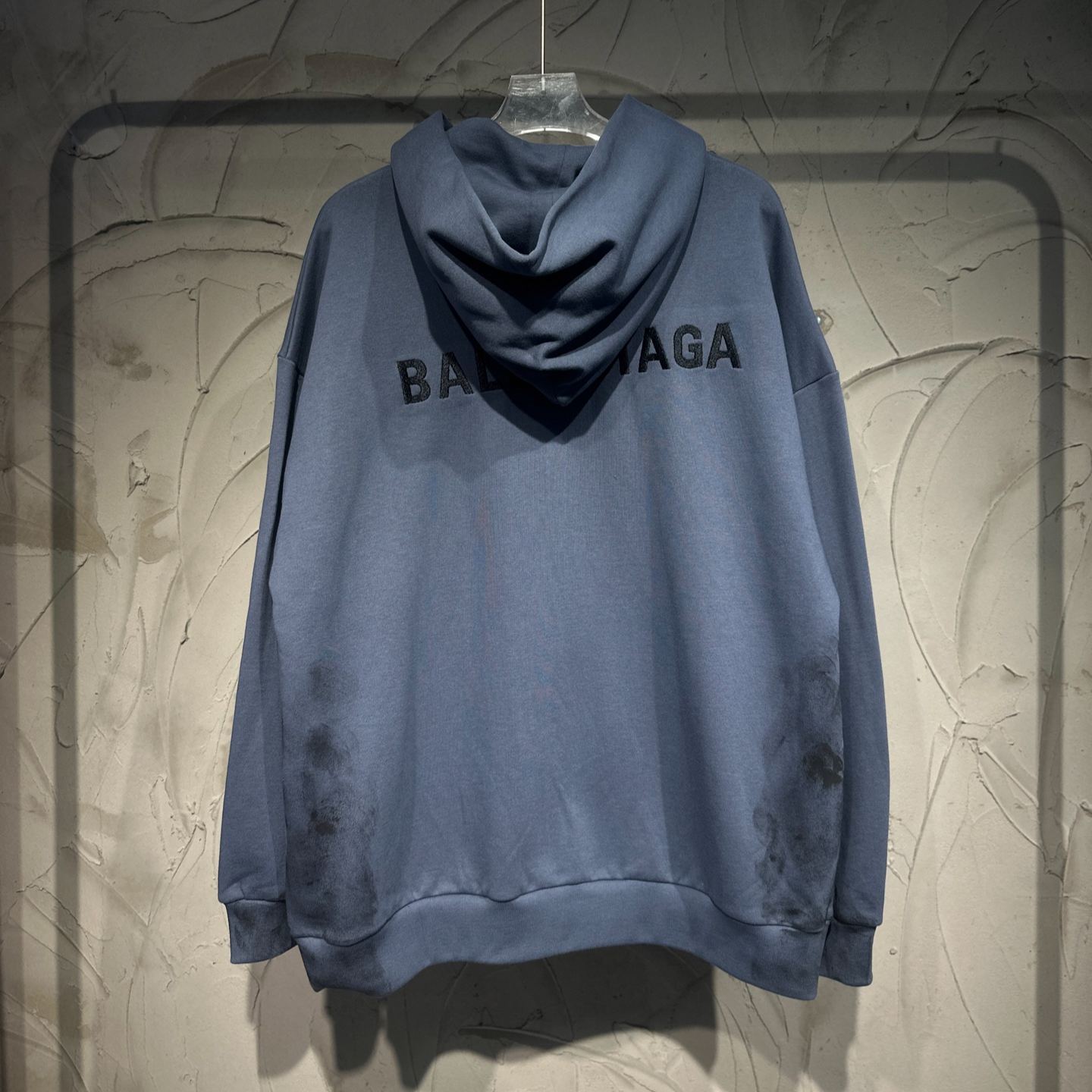 Balenciaga Back Zip-up Hoodie Regular Fit in Faded Dark Blue/black (803264TTVG13364）