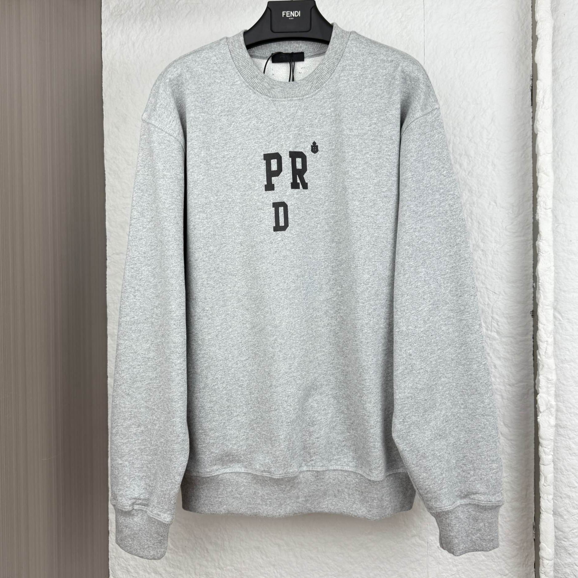 Prada Cotton Sweatshirt (UJL74C-170Z-F0031-S-OOO）