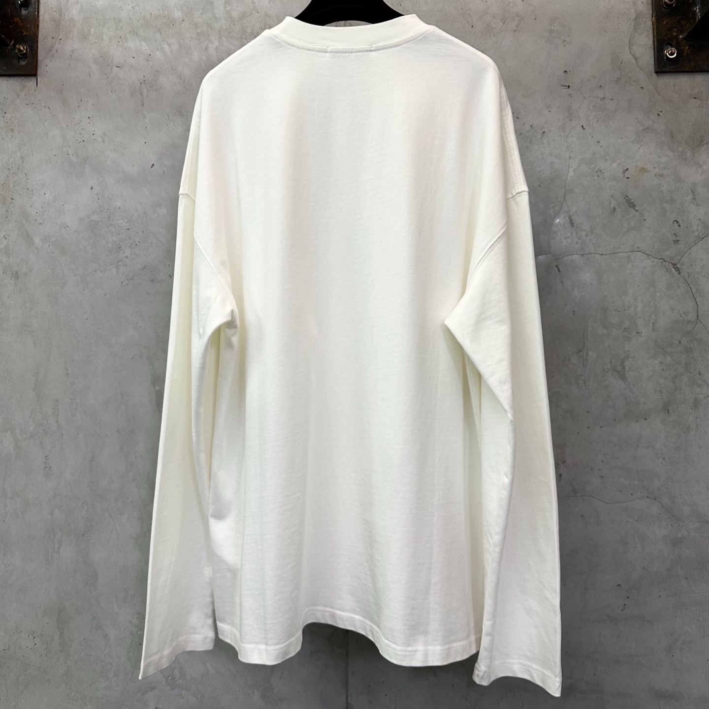 Loewe Cotton Loose Fit T-Shirt in Black  (H526Y22XAX-1100）