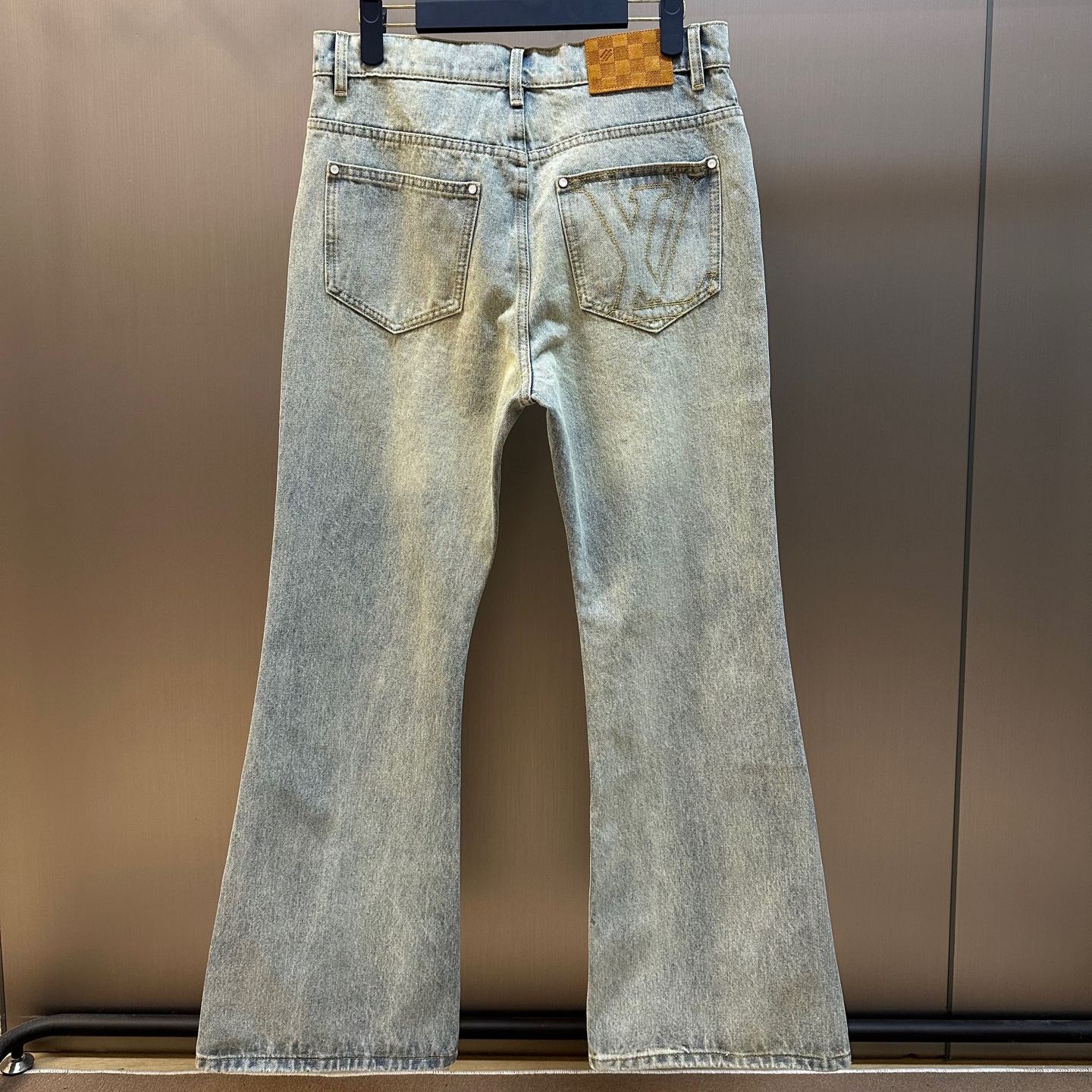 Louis Vuitton flared jeans（1AGIWW）