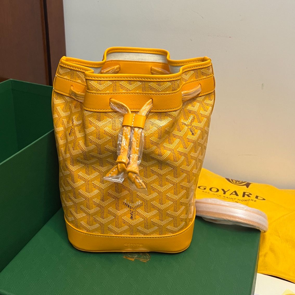 Goyard Petit Flot Canvas PM Drawstring Bucket（PEFLOTPMLTY）
