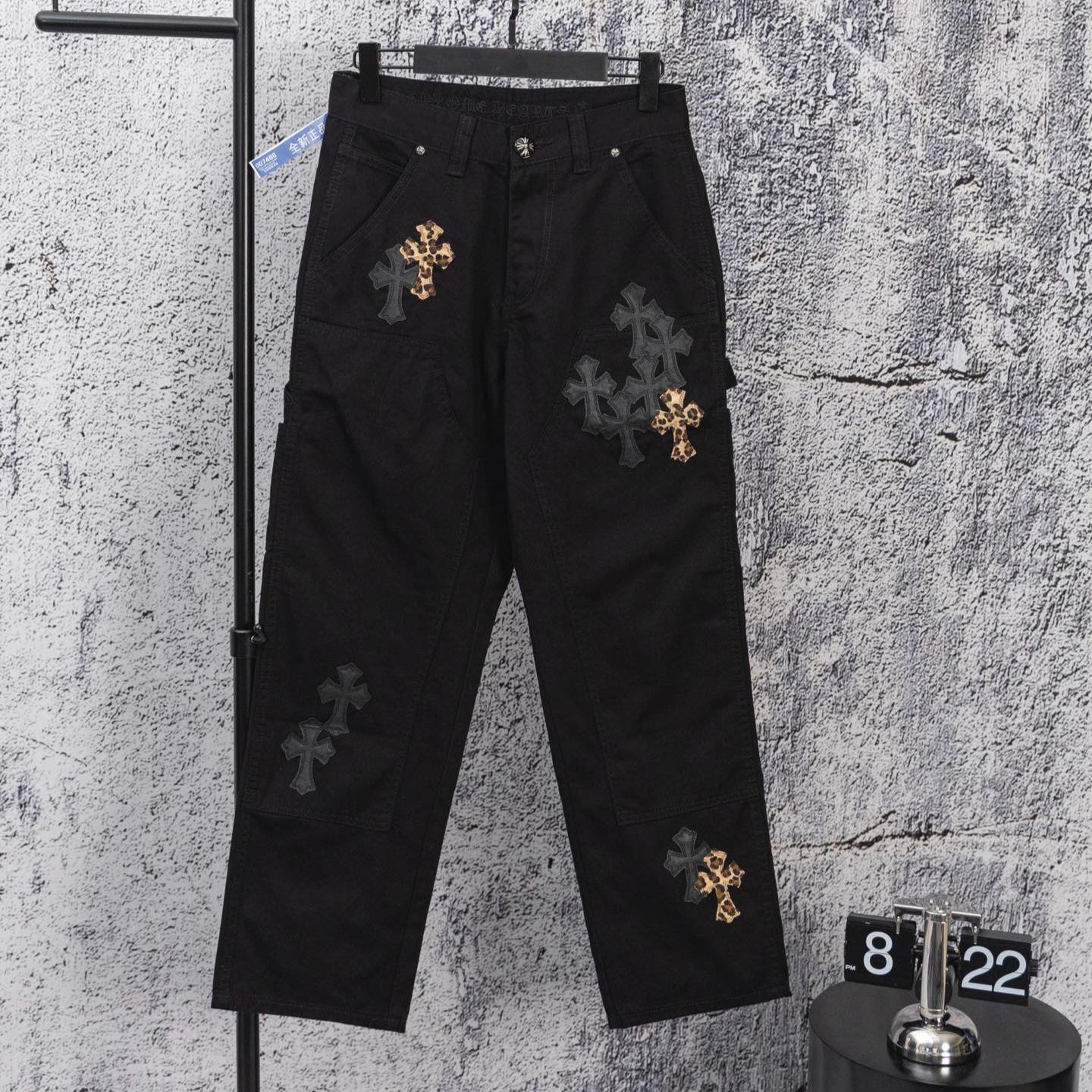 Chrome Heart embroidered print straight-leg jeans（CH-2025102204）