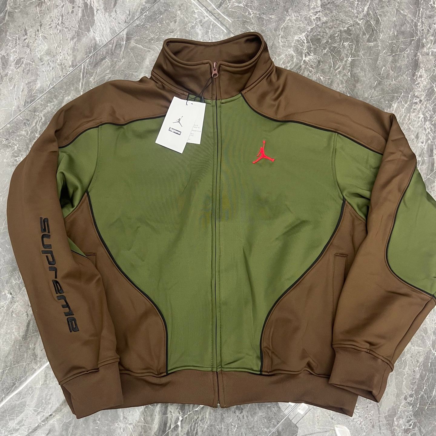 Supreme x Jordan Tricot Track Jacket （SUP-FW24-073）