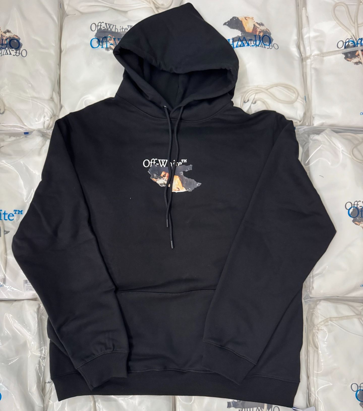 Off-White Paint Arrow Skate Hoodie（OMBB085F25FLE0101001）
