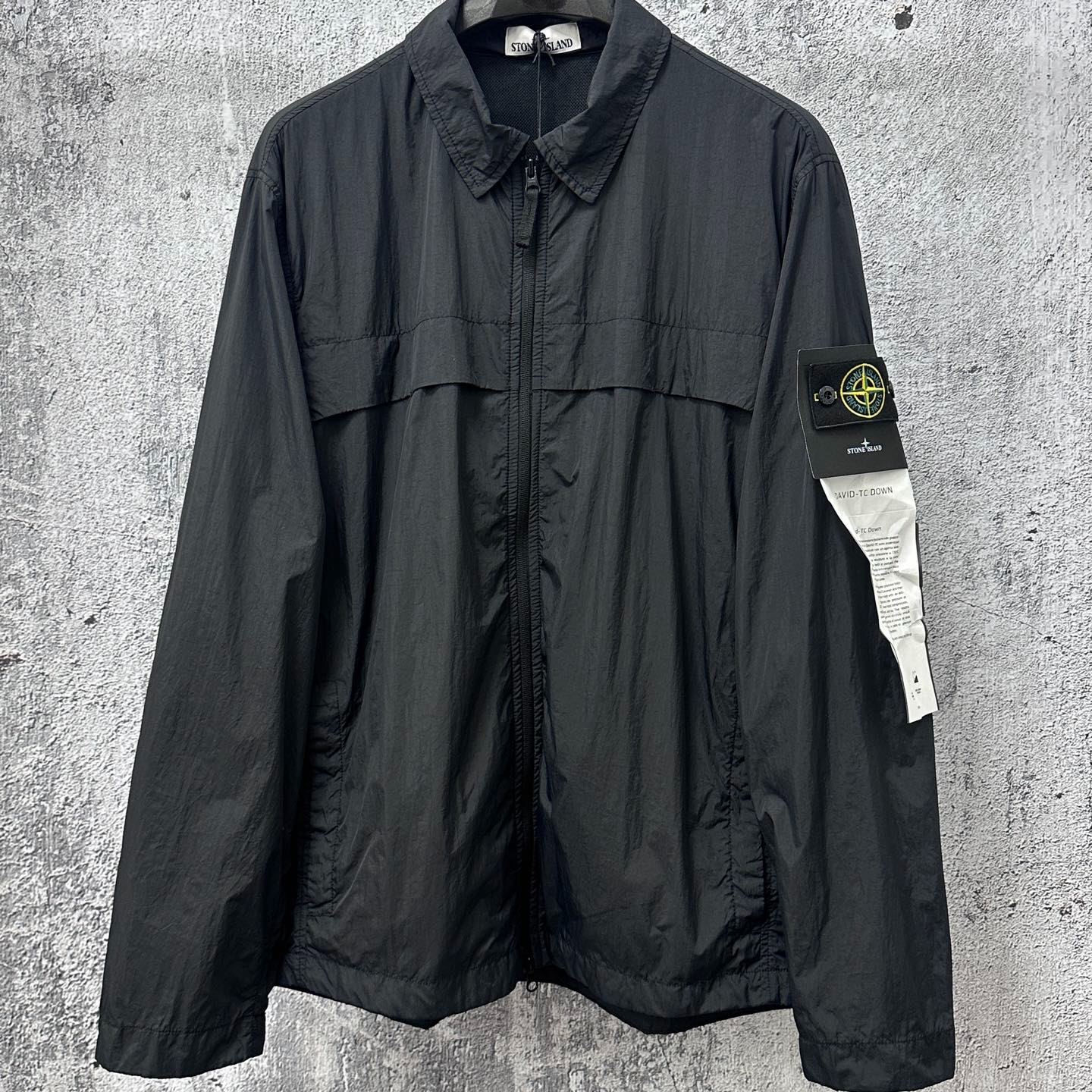 STONE ISLAND Collared Zip-Up Jacket（801541022-V0020）
