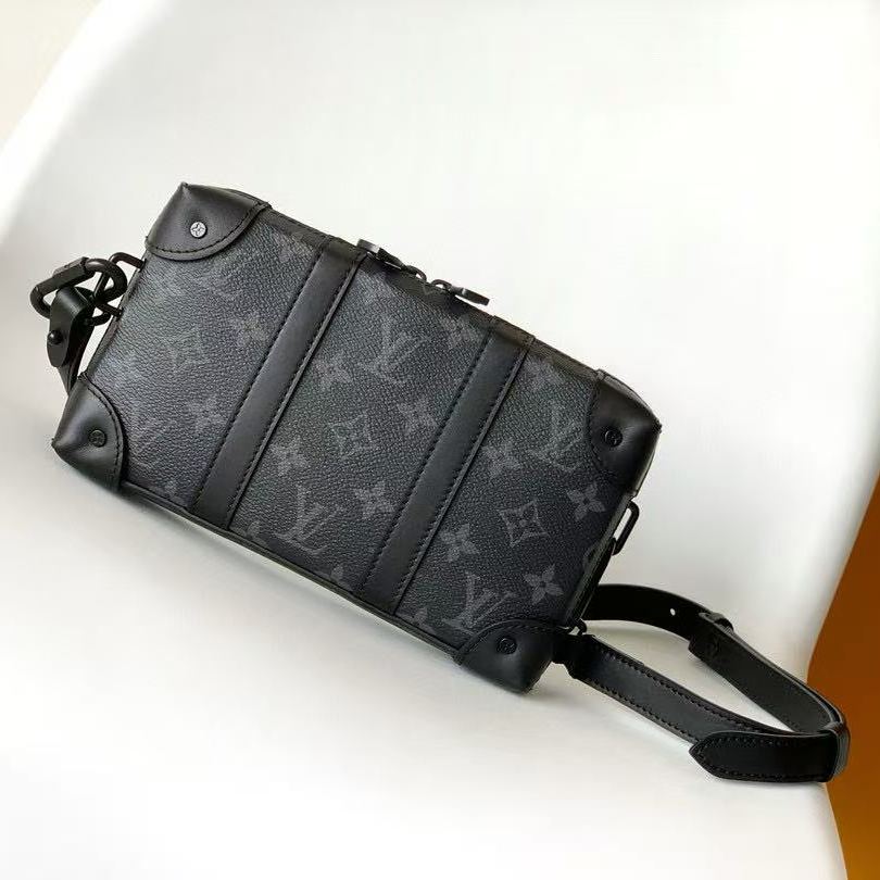 LOUIS VUITTON Soft Trunk M69838 Monogram Eclipse Canvas Black Shoulder Bag（M69838）