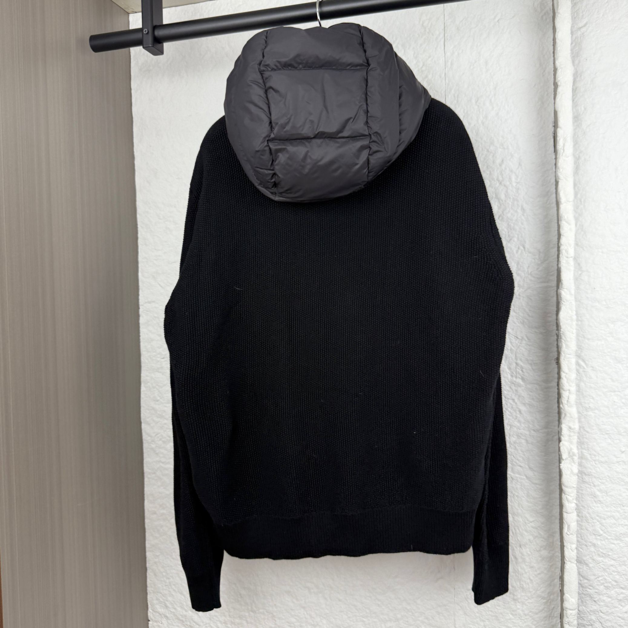 MONCLER Black Padded Cotton Zip-Up Hoodie（K20919B00007M1367999）