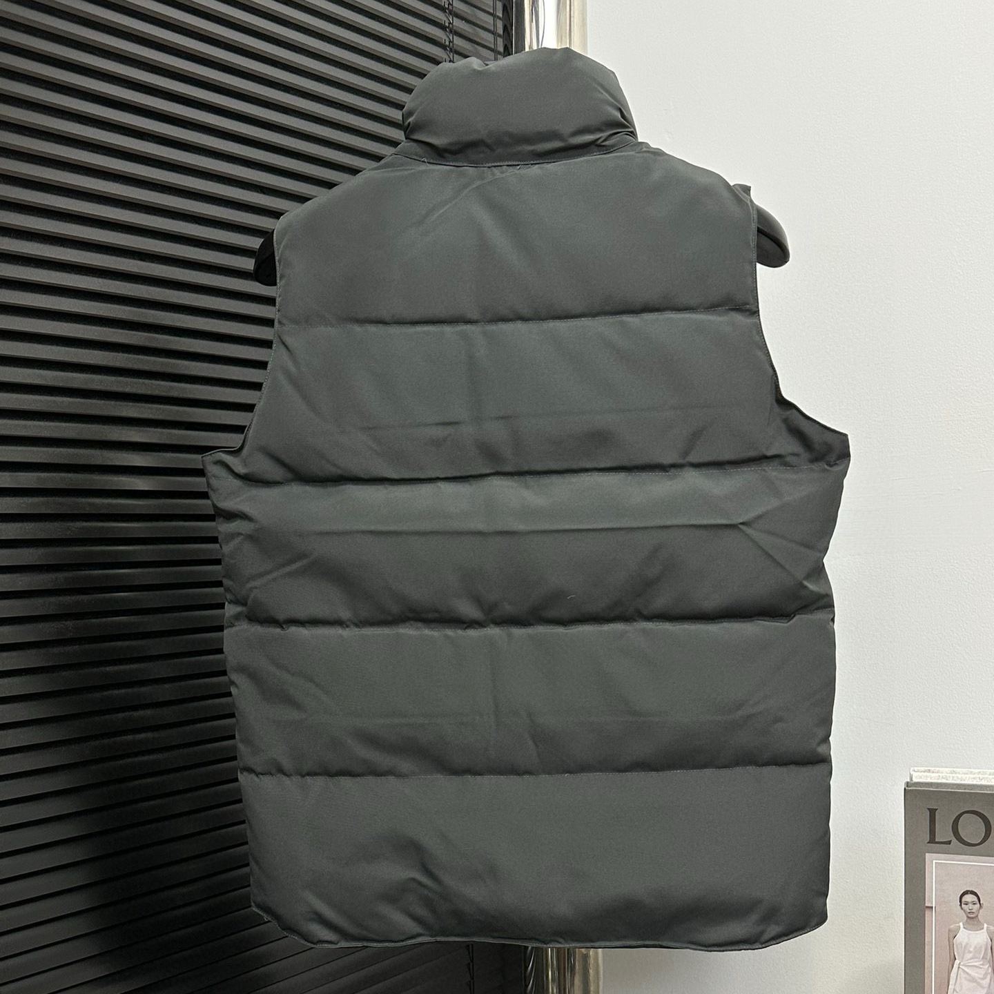 Canada Goose Freestyle Crew Vest（2054M-61）