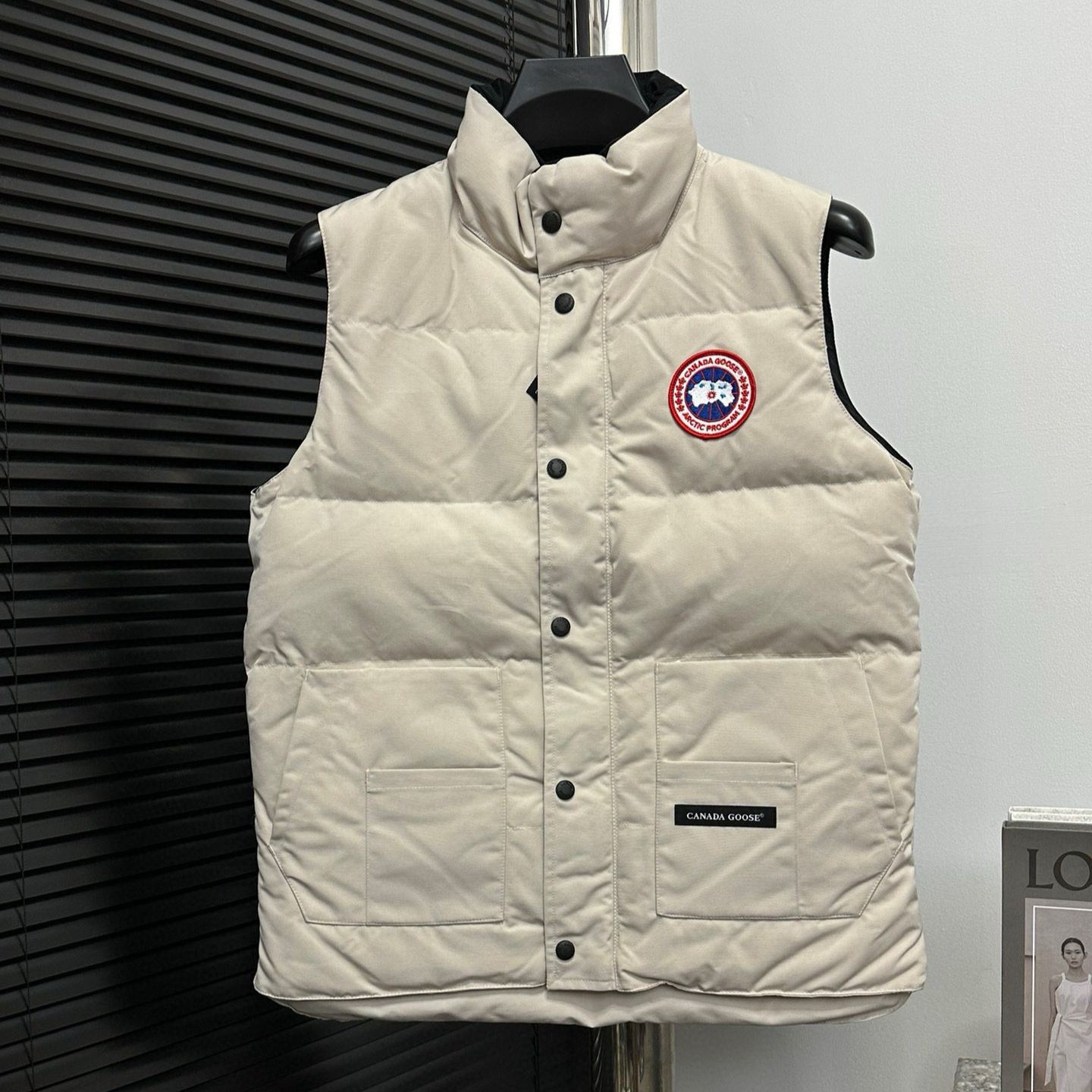 Canada Goose Freestyle Crew Vest（2054M-61）