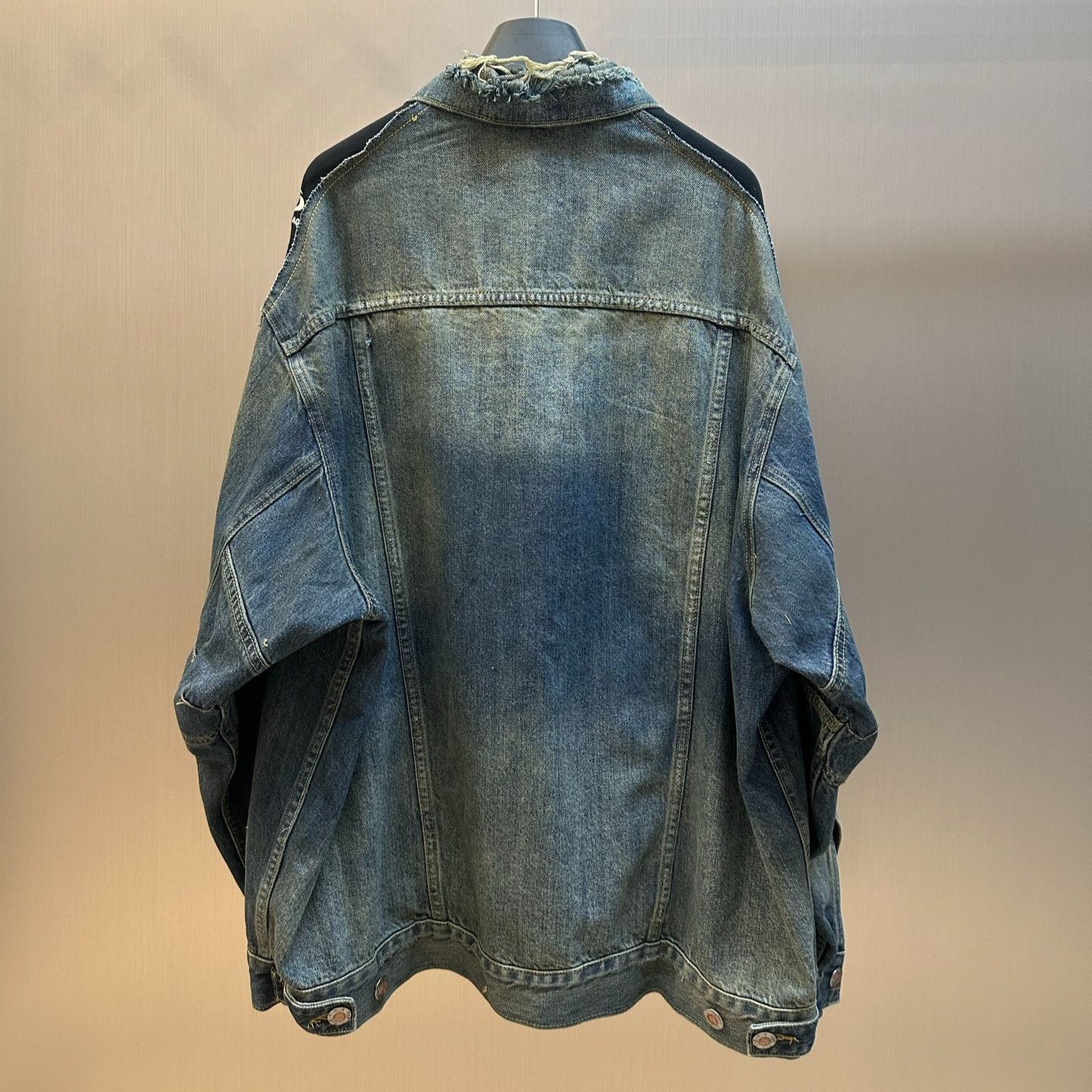 Balenciaga Cut-up Sports Jacket (831688TSW714011）