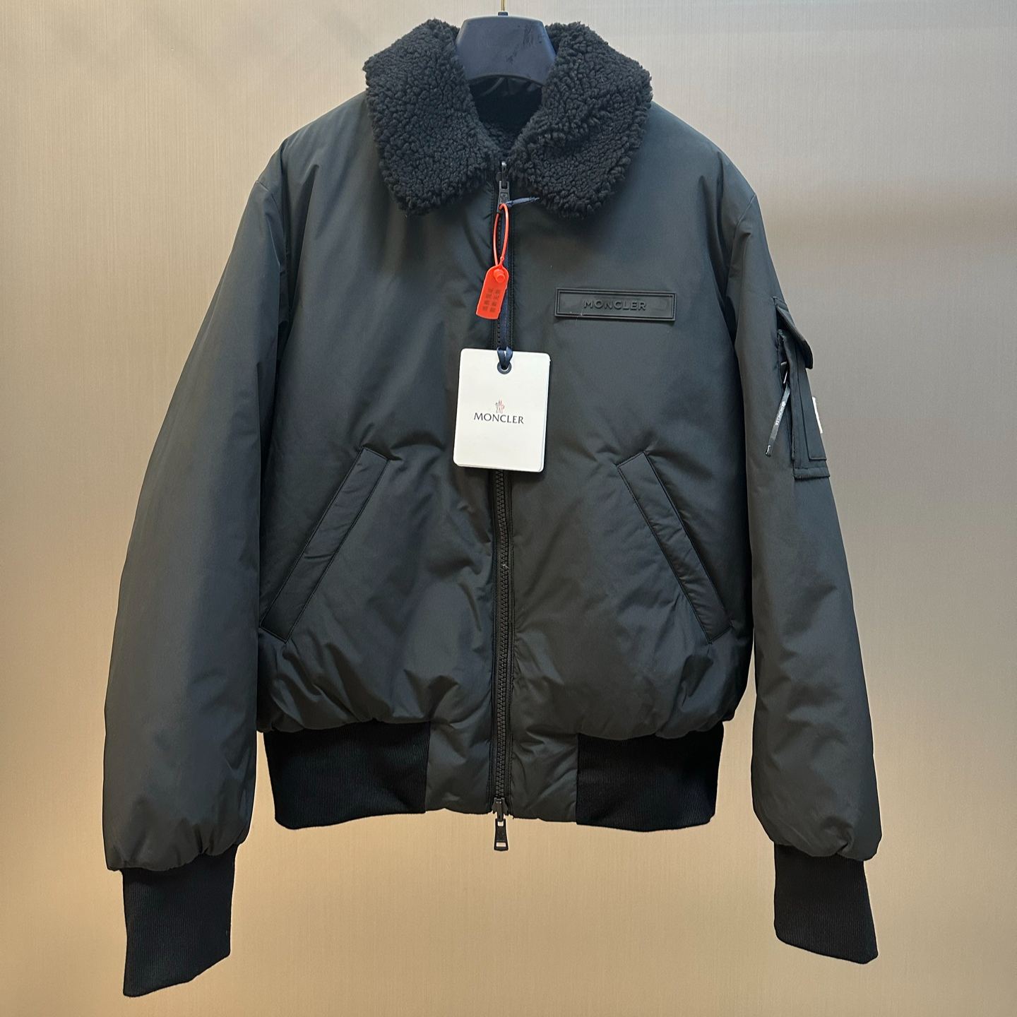 Moncler Black Maulevrier Reversible Teddy Aviator Jacket（K20911A0014559876999）