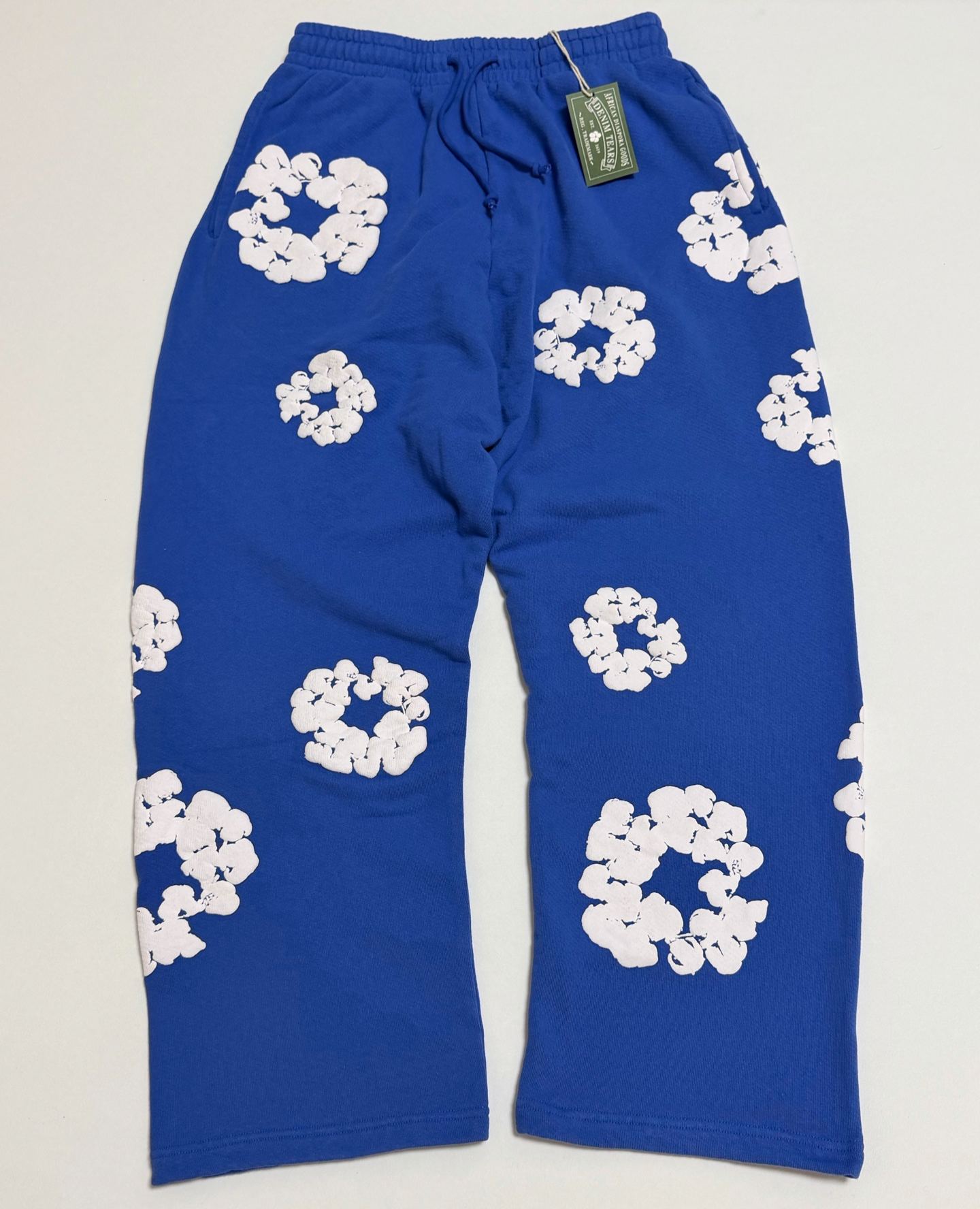 Denim Tears Cotton Wreath Baggy Sweatpants (SS25BAS11402048）