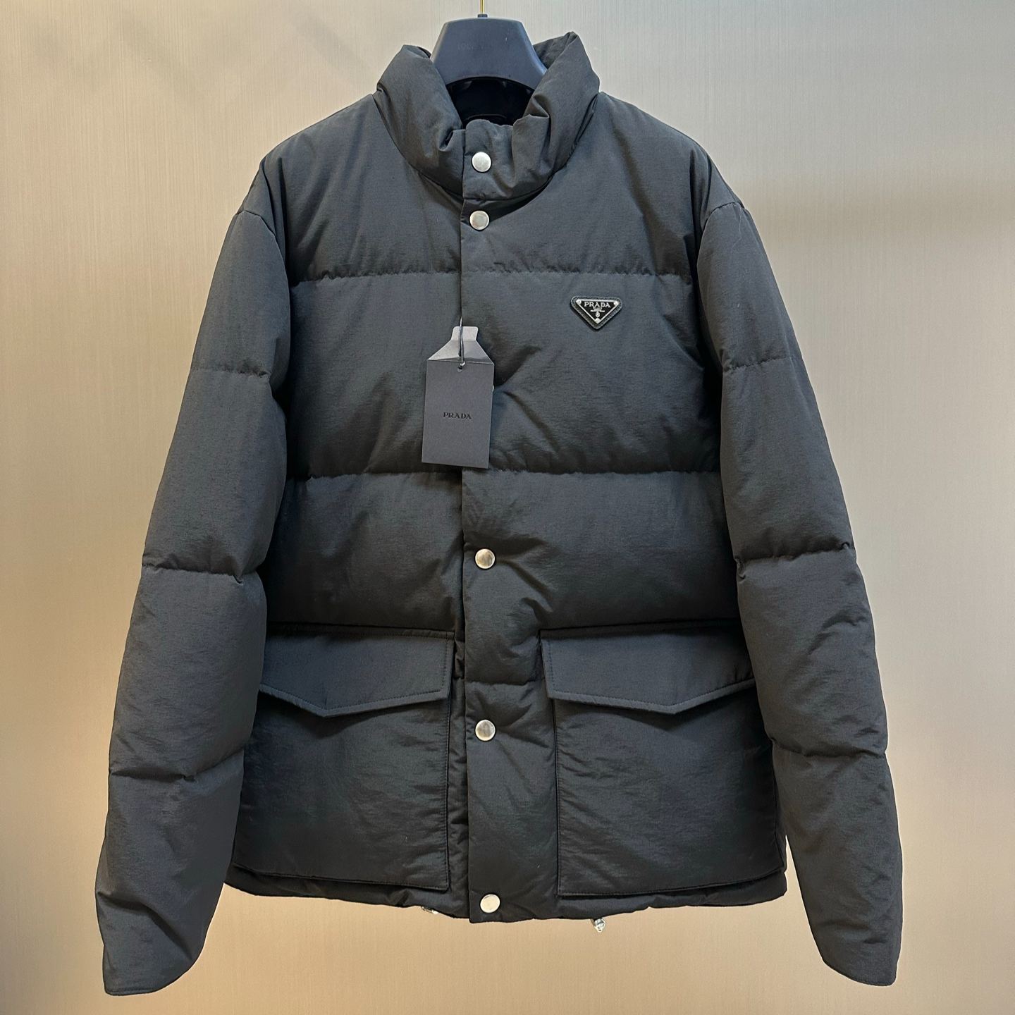 Prada technical fabric down jacket (292286-13GP-F0594-S-OOO服）