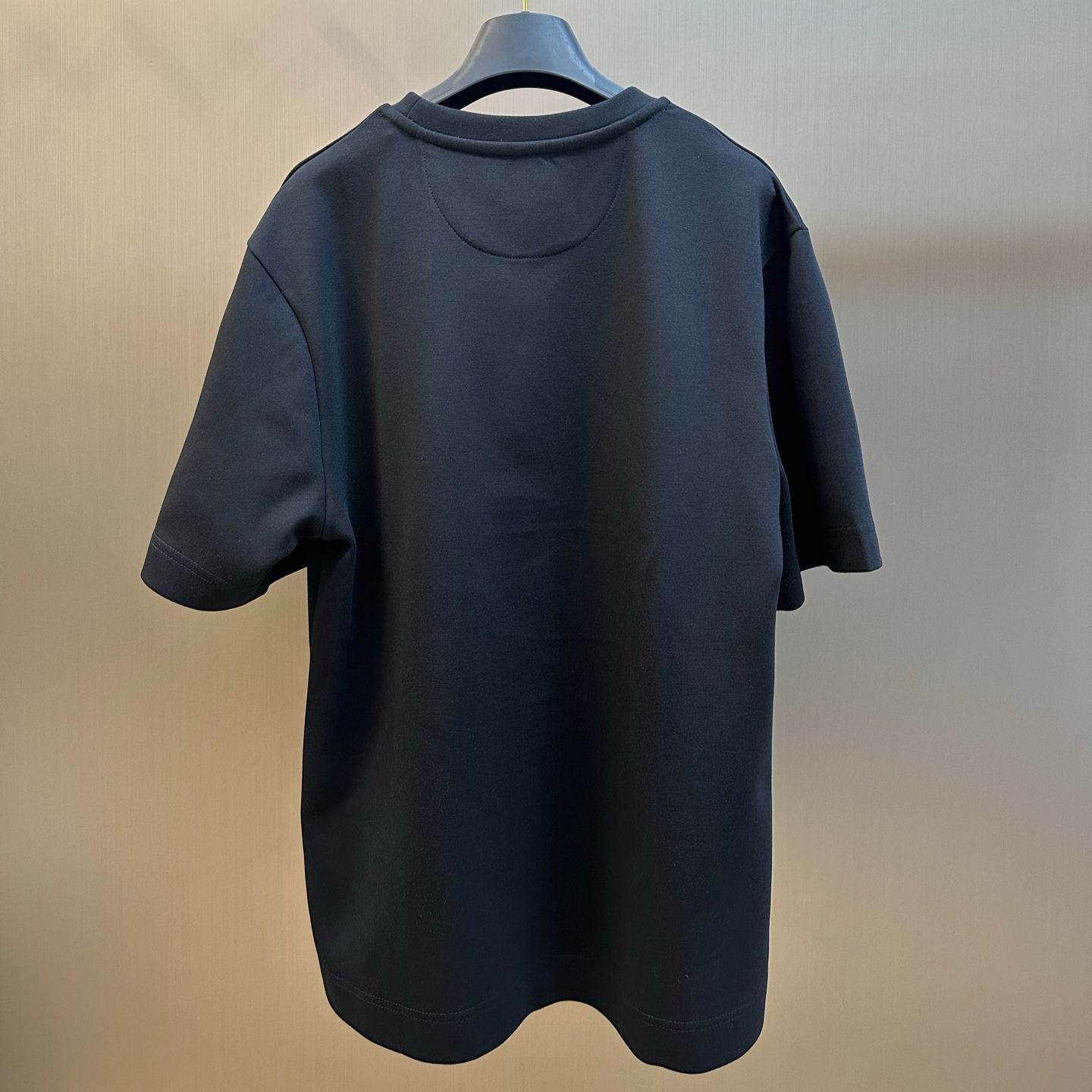 FENDI Black Cotton T-Shirt (FY0936AW0PF0QA1）