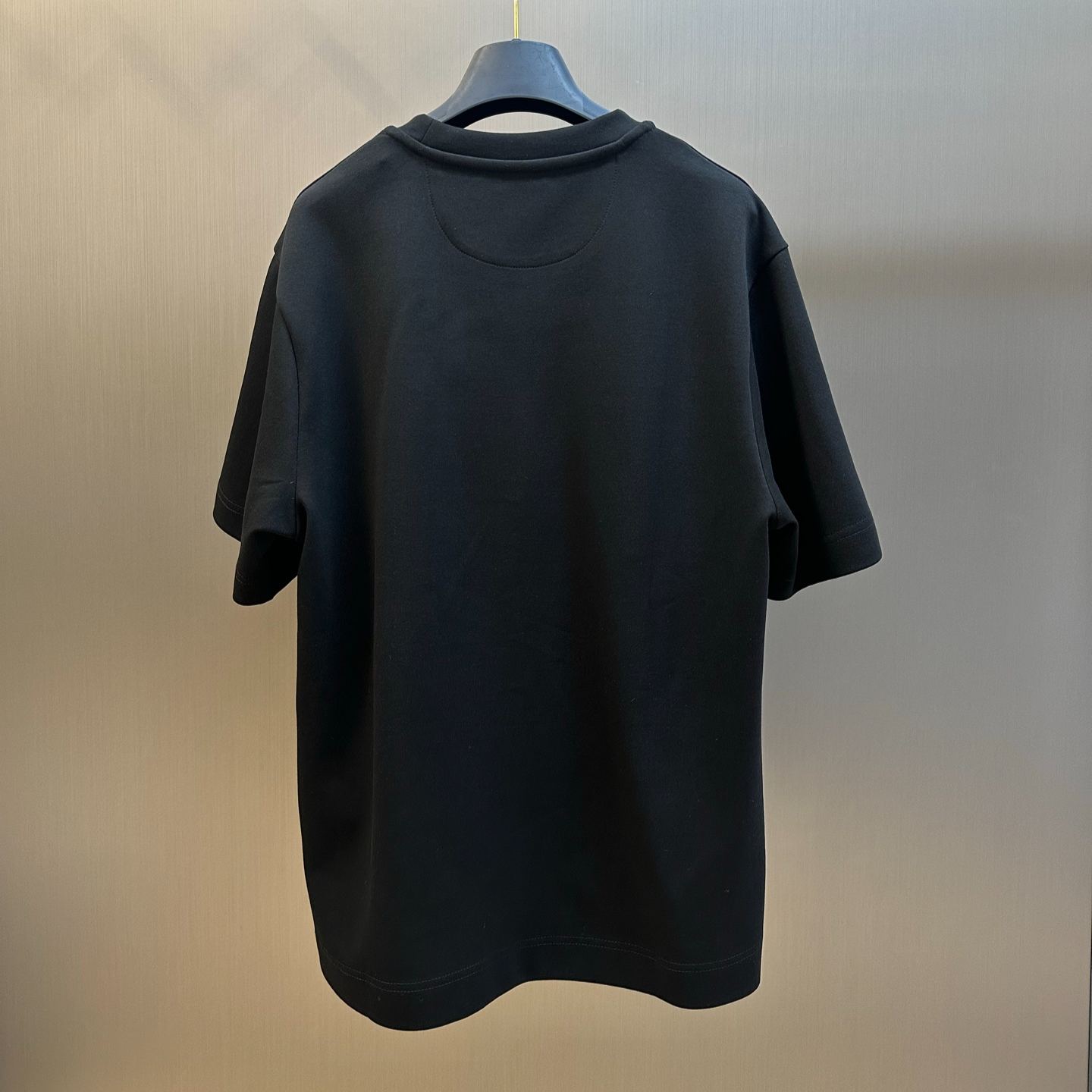 FENDI Black Cotton T-Shirt (FY0936AW0PF0QA1）