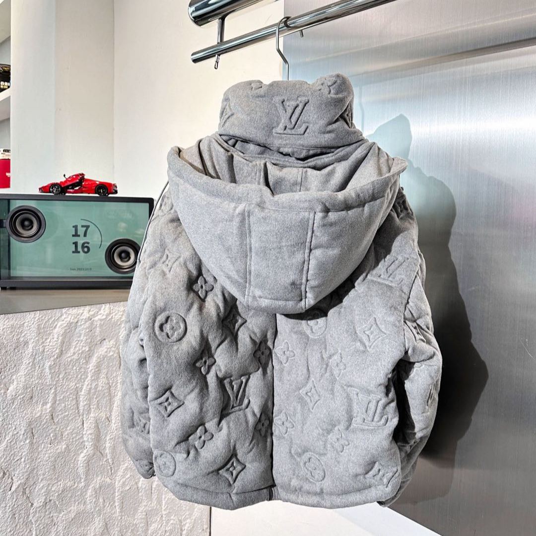 Louis Vuitton cashmere Monogram Boyhood Puff coat（LVFW191）