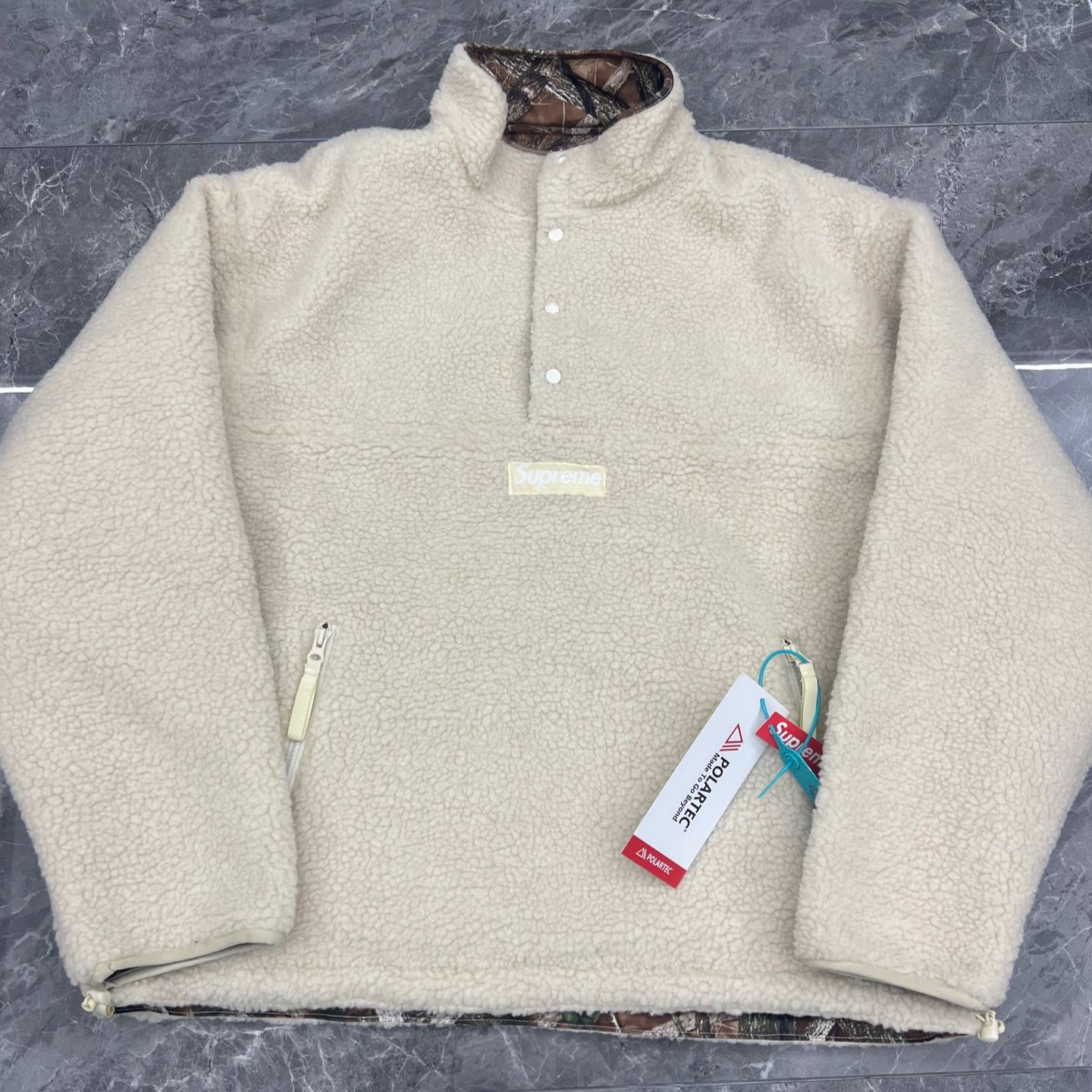 Supreme Polartec Reversible Pullover（SUP-FW25-063）
