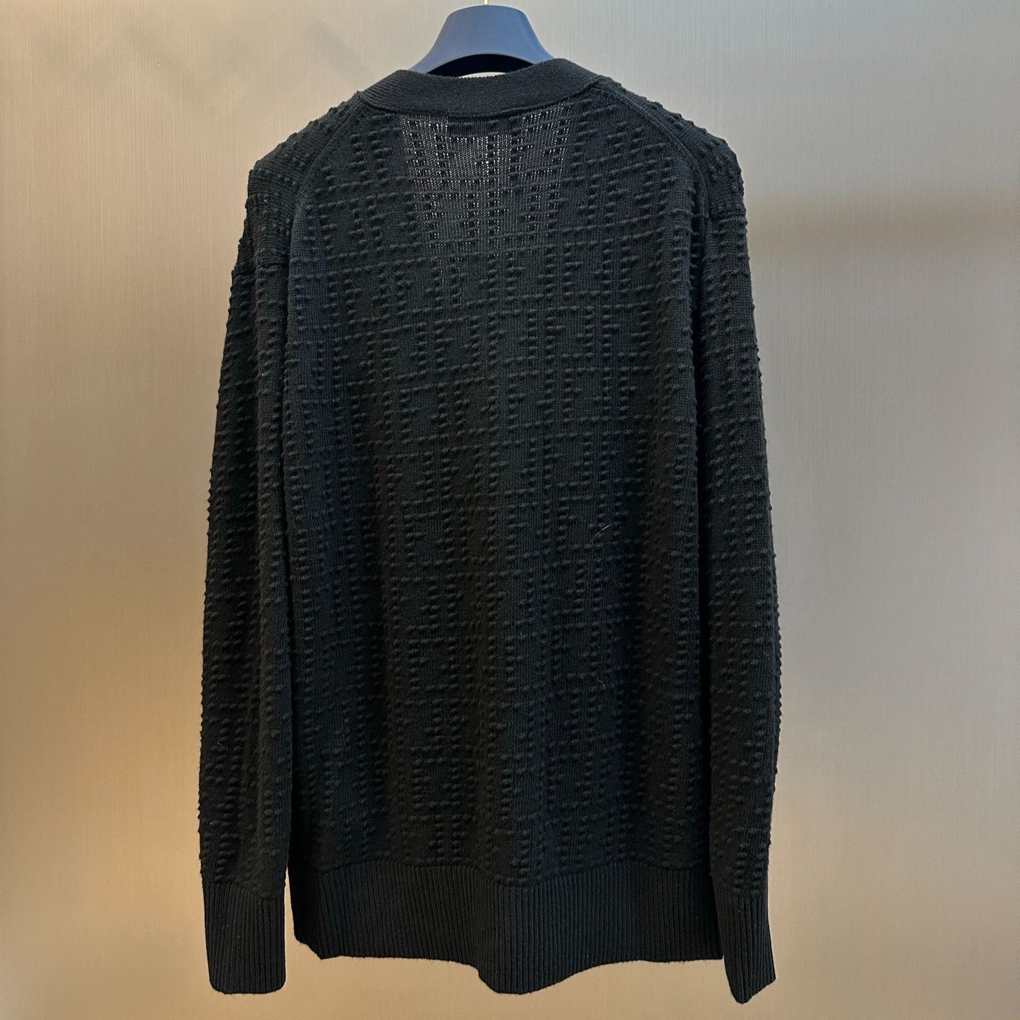 FENDI Wool and cashmere cardigan (FZE549AYM0F0GME）