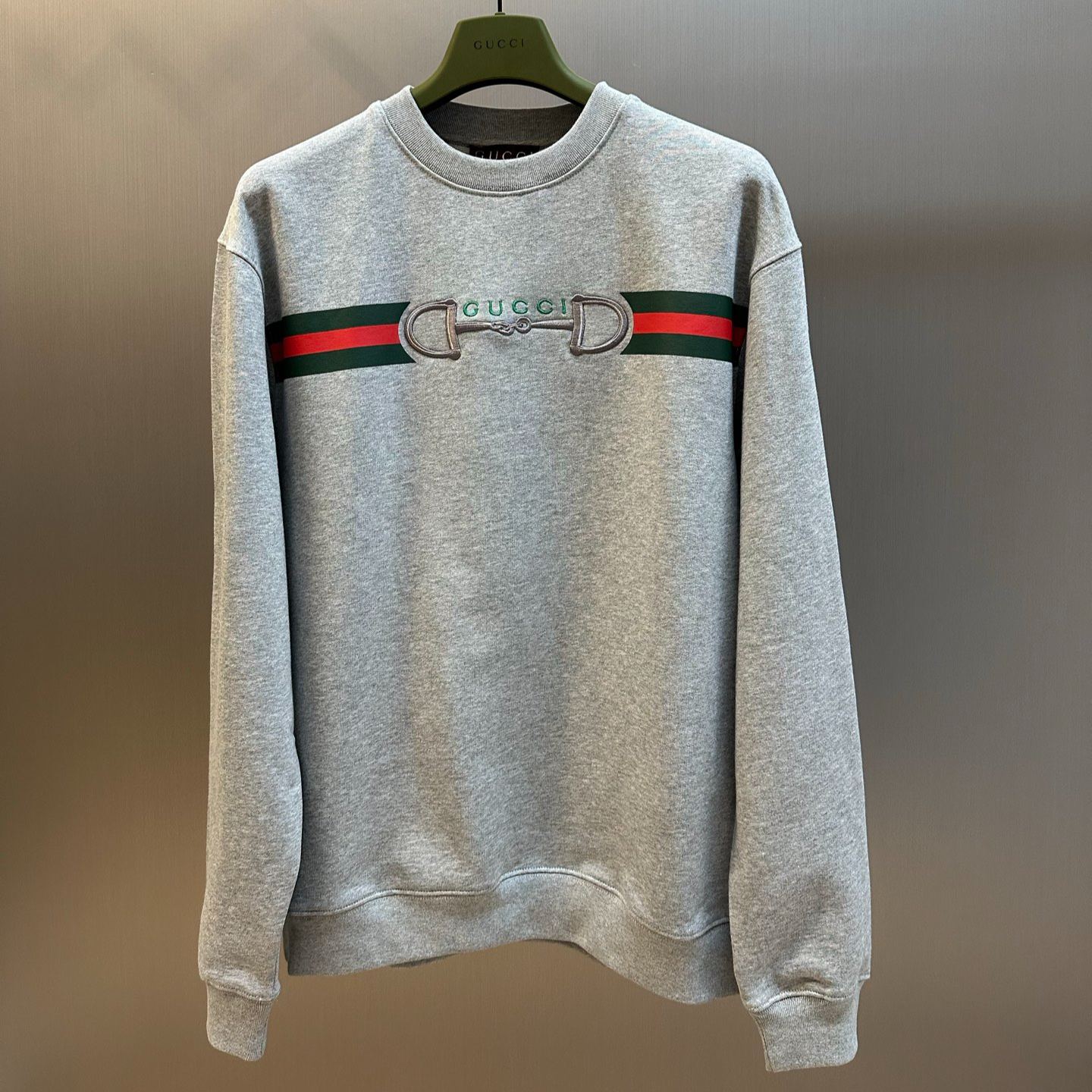 GUCCI Cotton jersey sweatshirt with print（848737-XJHOK-1056）
