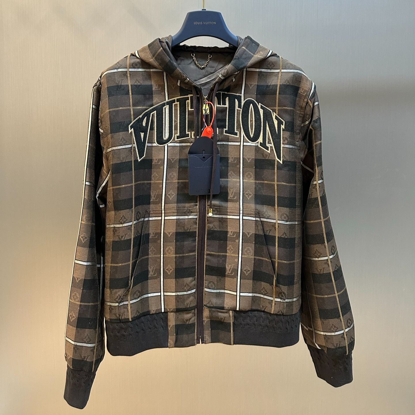 Louis Vuitton tailored hooded jacket（1AIJQ8）