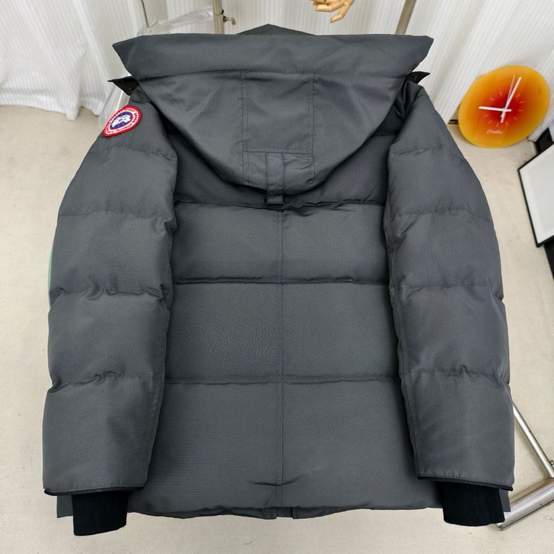 Canada Goose Wyndham Parka（2048M-9431）