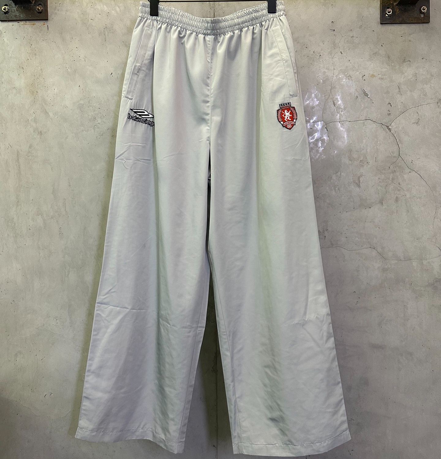 Balenciaga 3B Football Tracksuit Pants (857656TPQ381800）