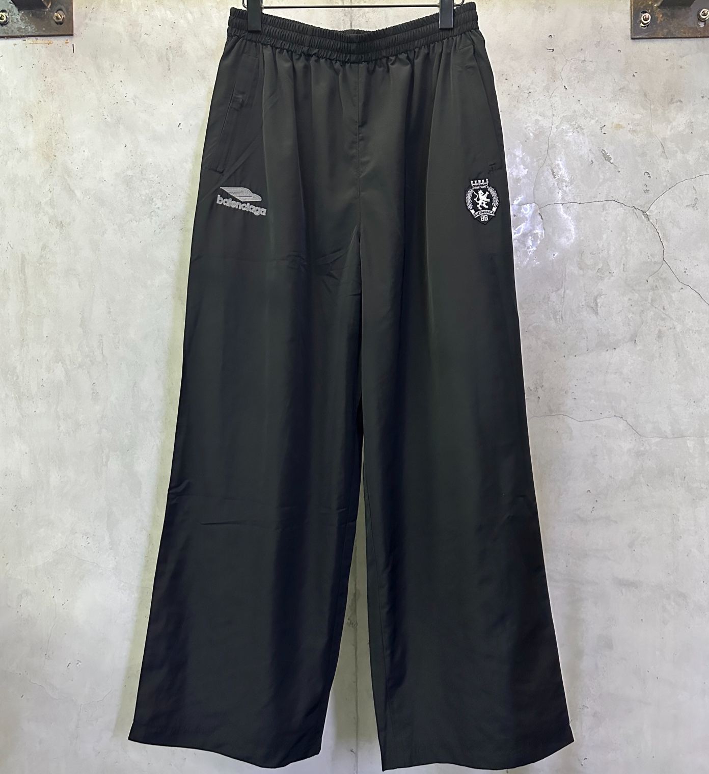Balenciaga 3B Football Tracksuit Pants (857656TPQ381800）