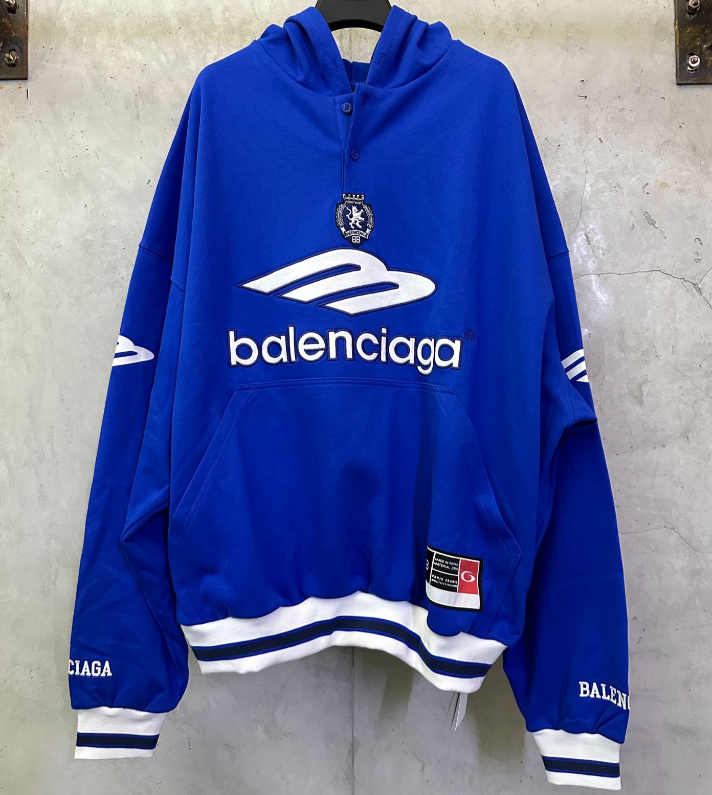 Balenciaga 3B Football Polo Hoodie (827939TTVQ81461）