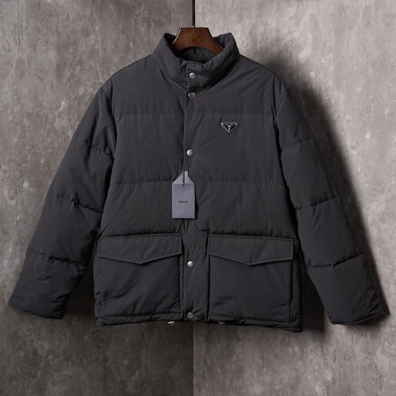 PRADA technical fabric down jacket (292286-13GP-F0594-S-OOO）