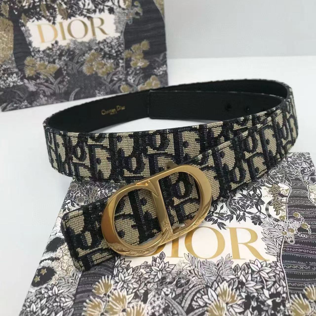 Dior Calfskin Leather Belts（B0447UWEOM928）